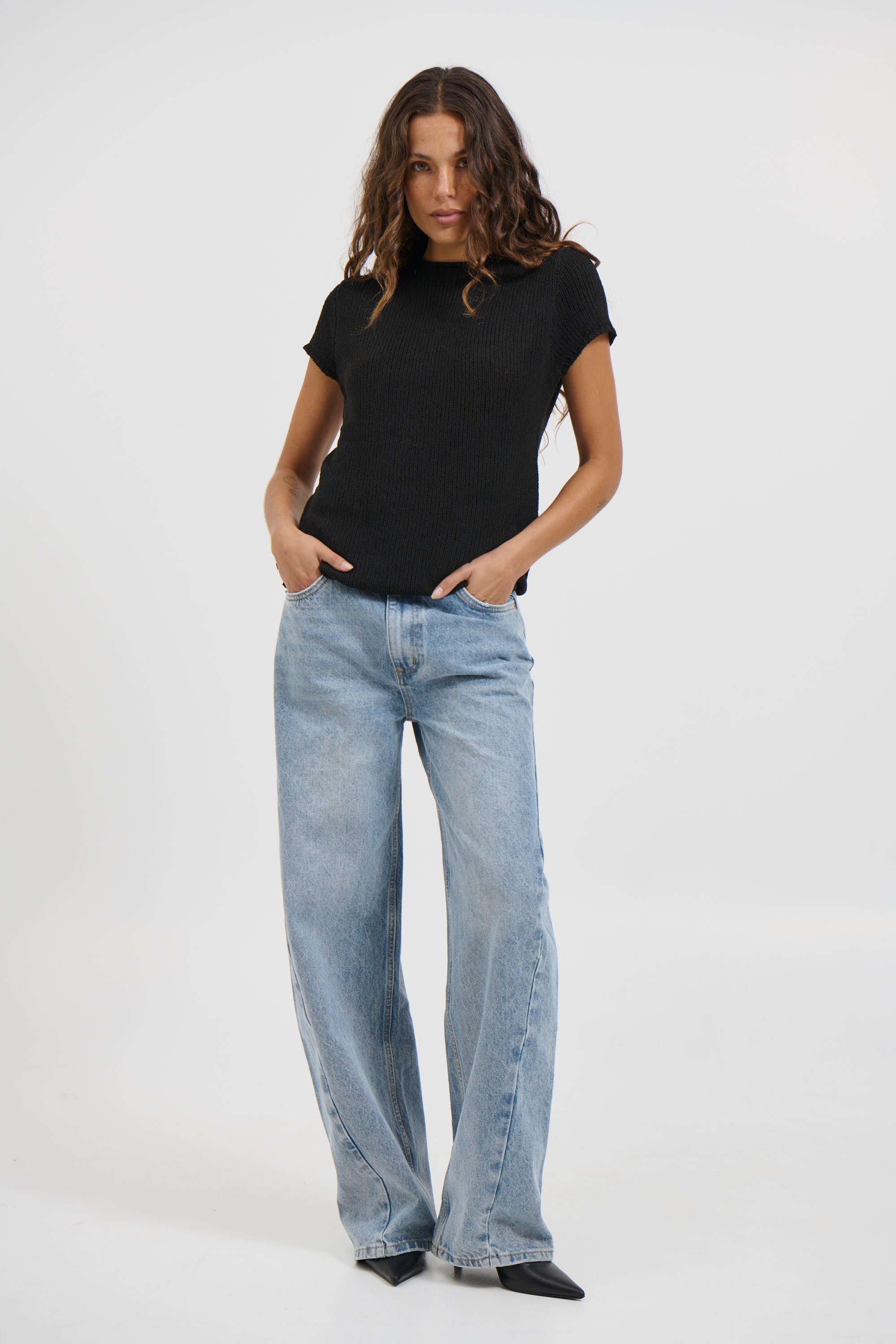 Brooklyn Barrel Leg Jean Oakland Blue