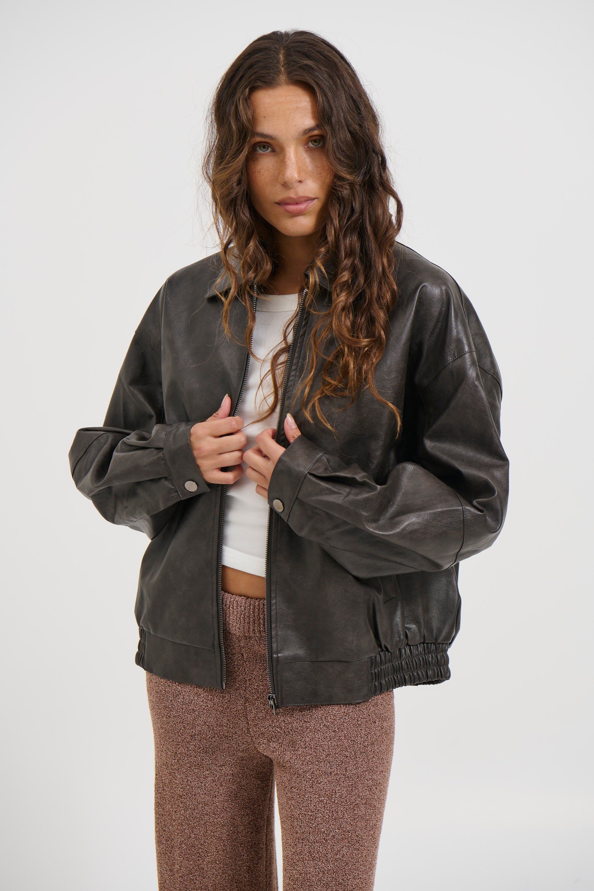 Denny Bomber Vintage Black