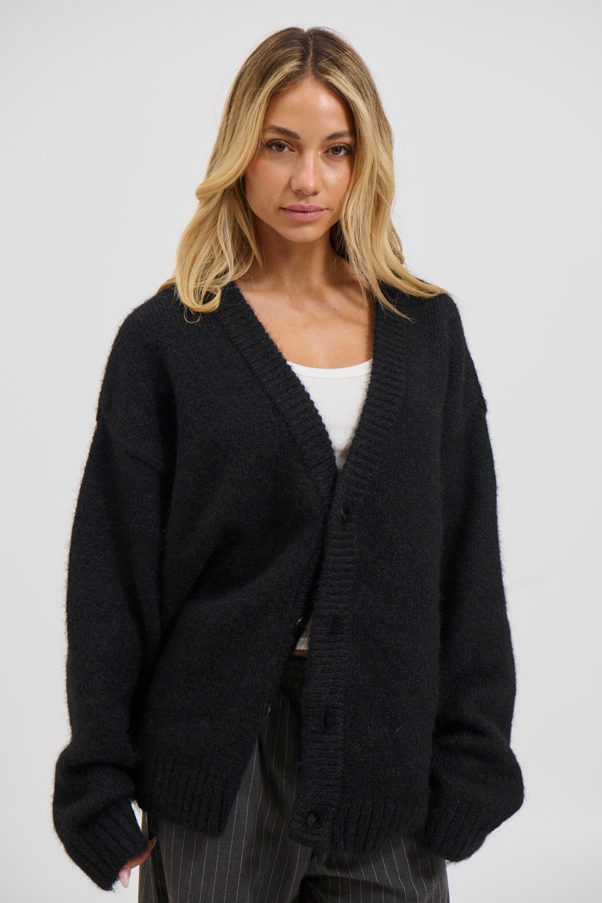 Unisex Knitted Oversize Cardigan Black