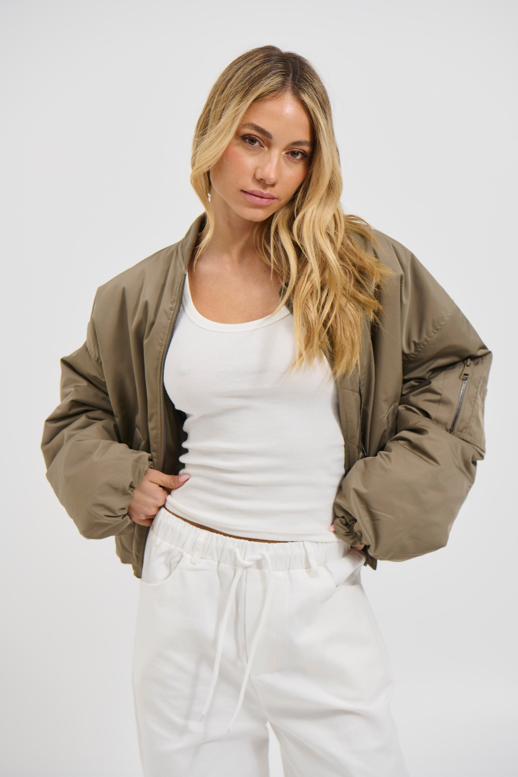 Dua Bomber Jacket Khaki