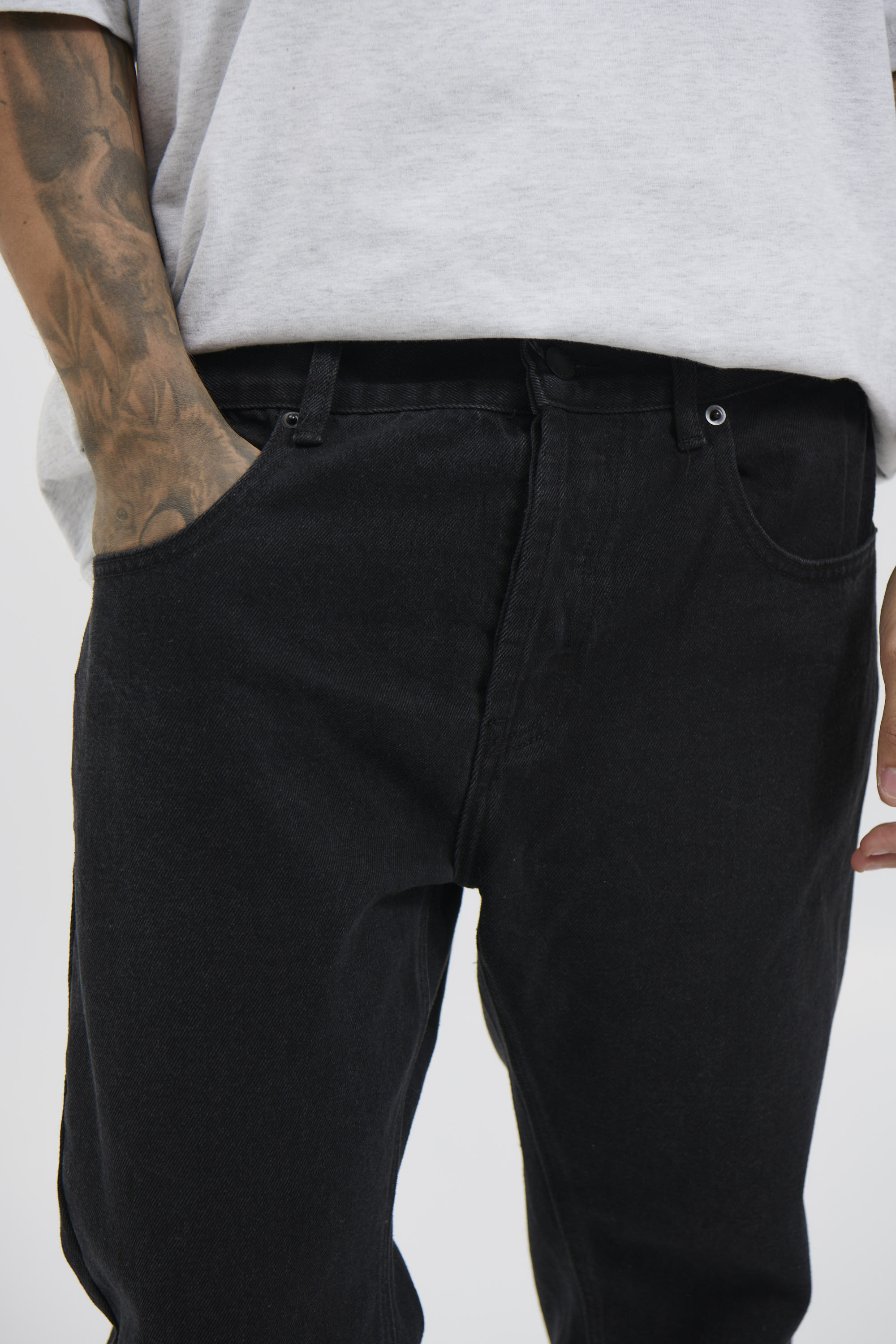 Miles Straight Leg Denim Black