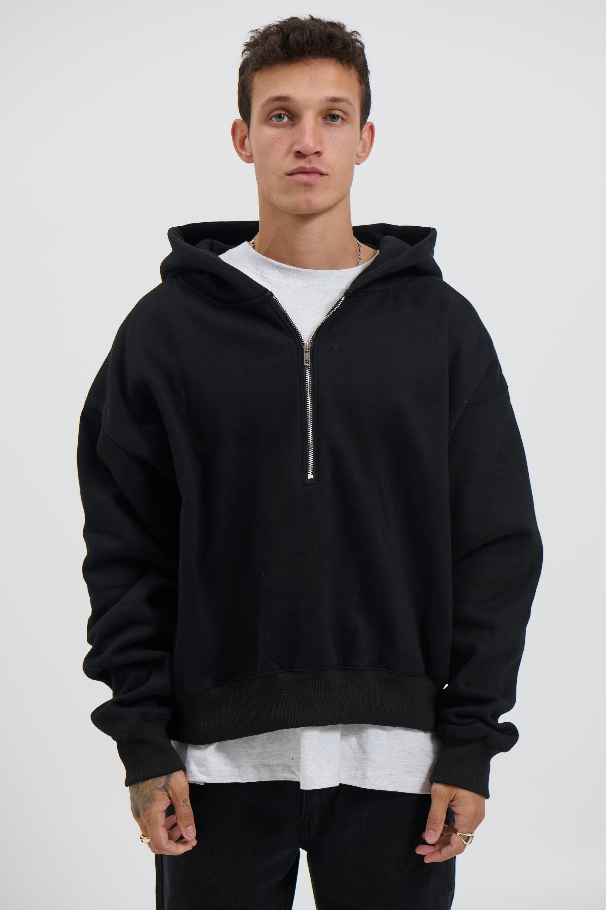 Half Zip Heavyweight Hood Black