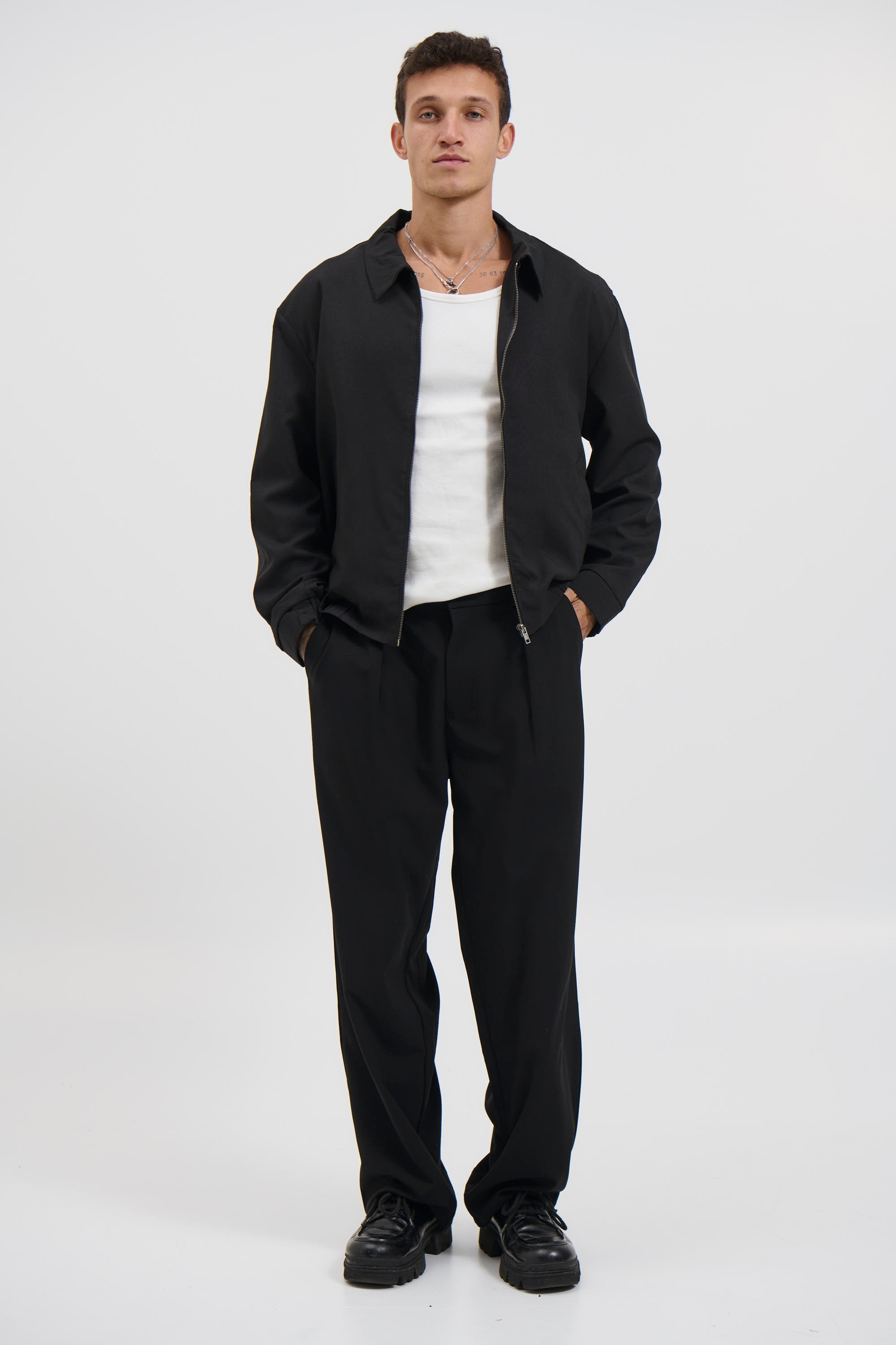 Lenny Pleat Straight Pant Black