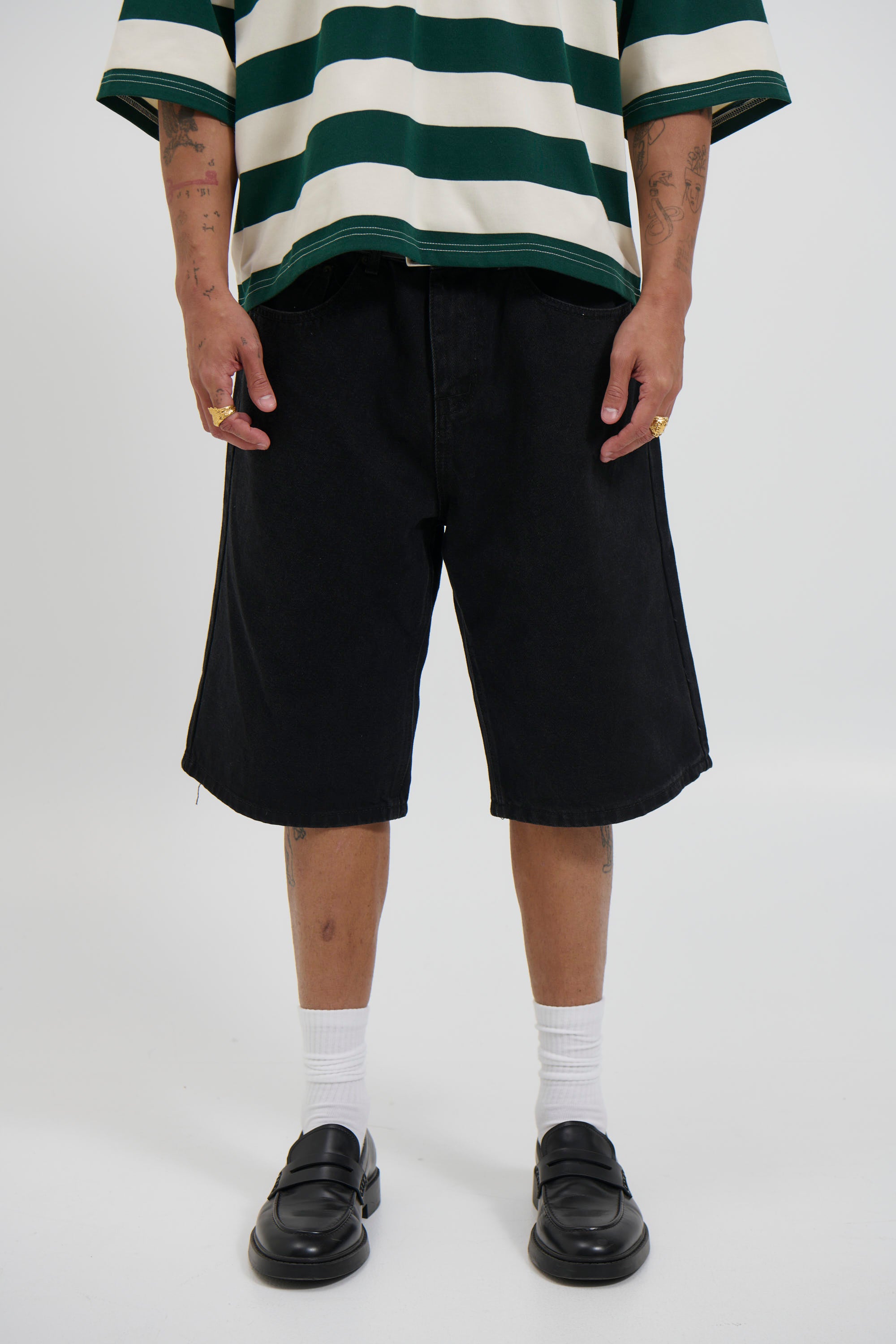 Flint Baggy Denim Jort Black