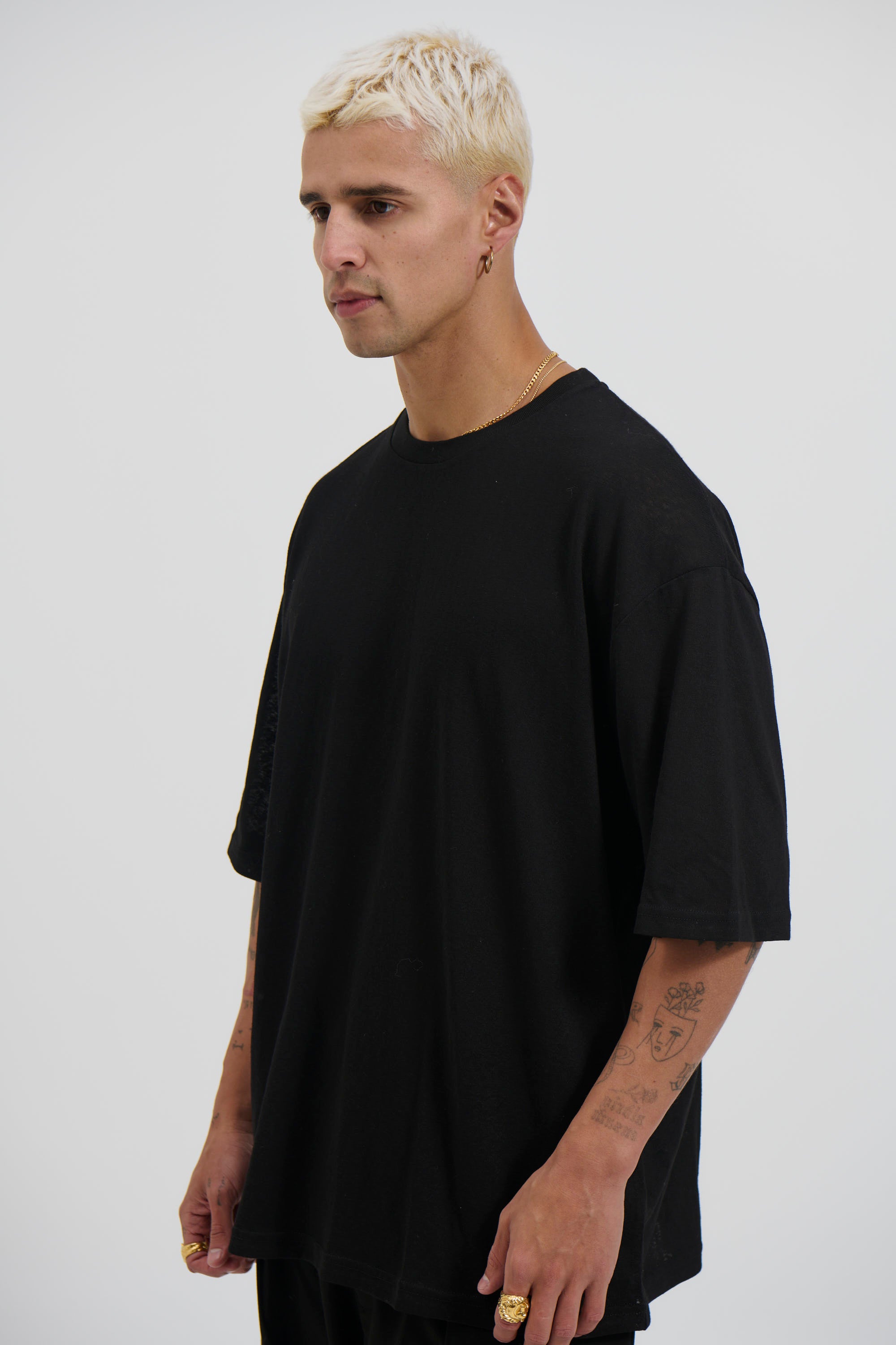 Lightweight Linen Look Tee Black