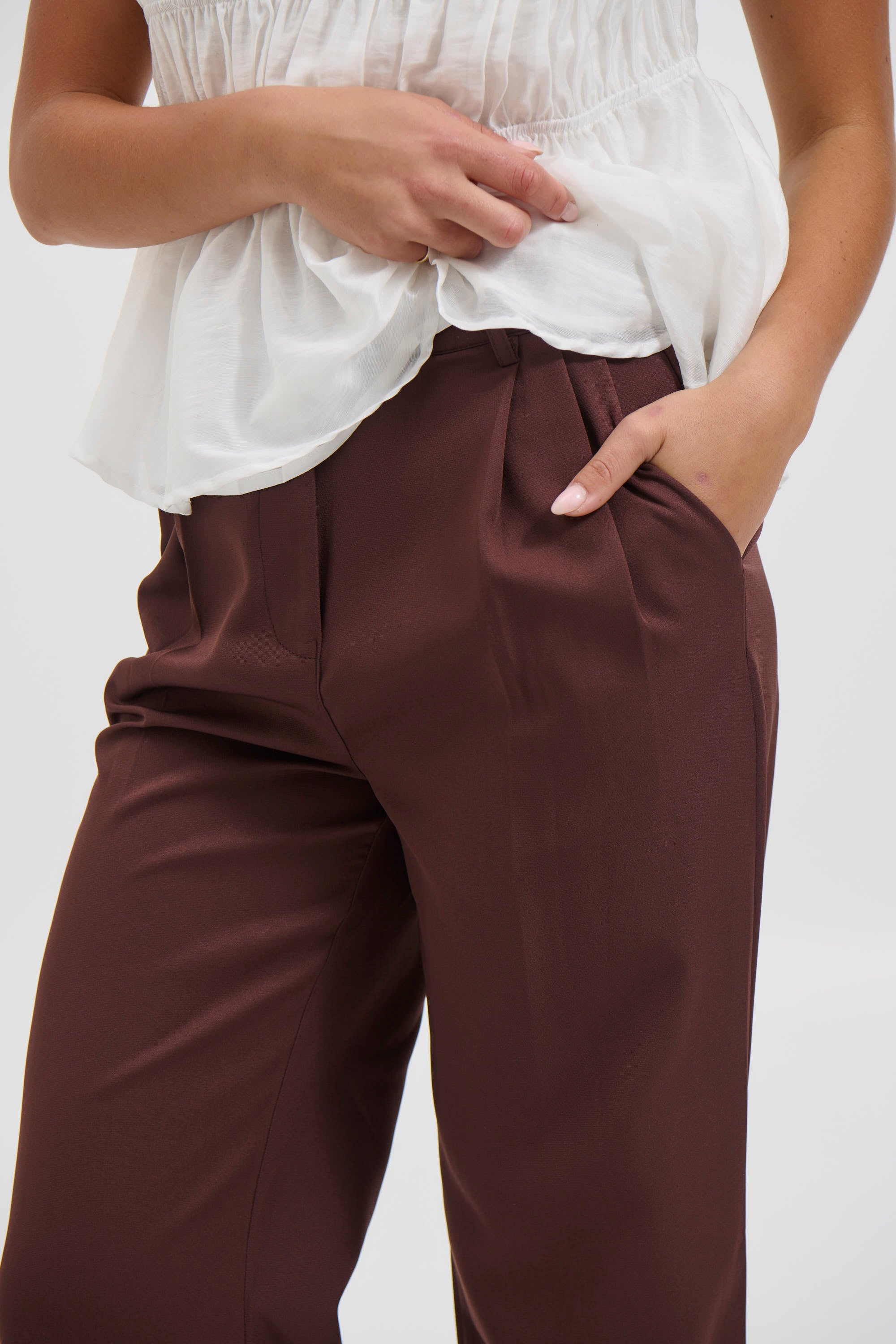Ryla Pant Chocolate