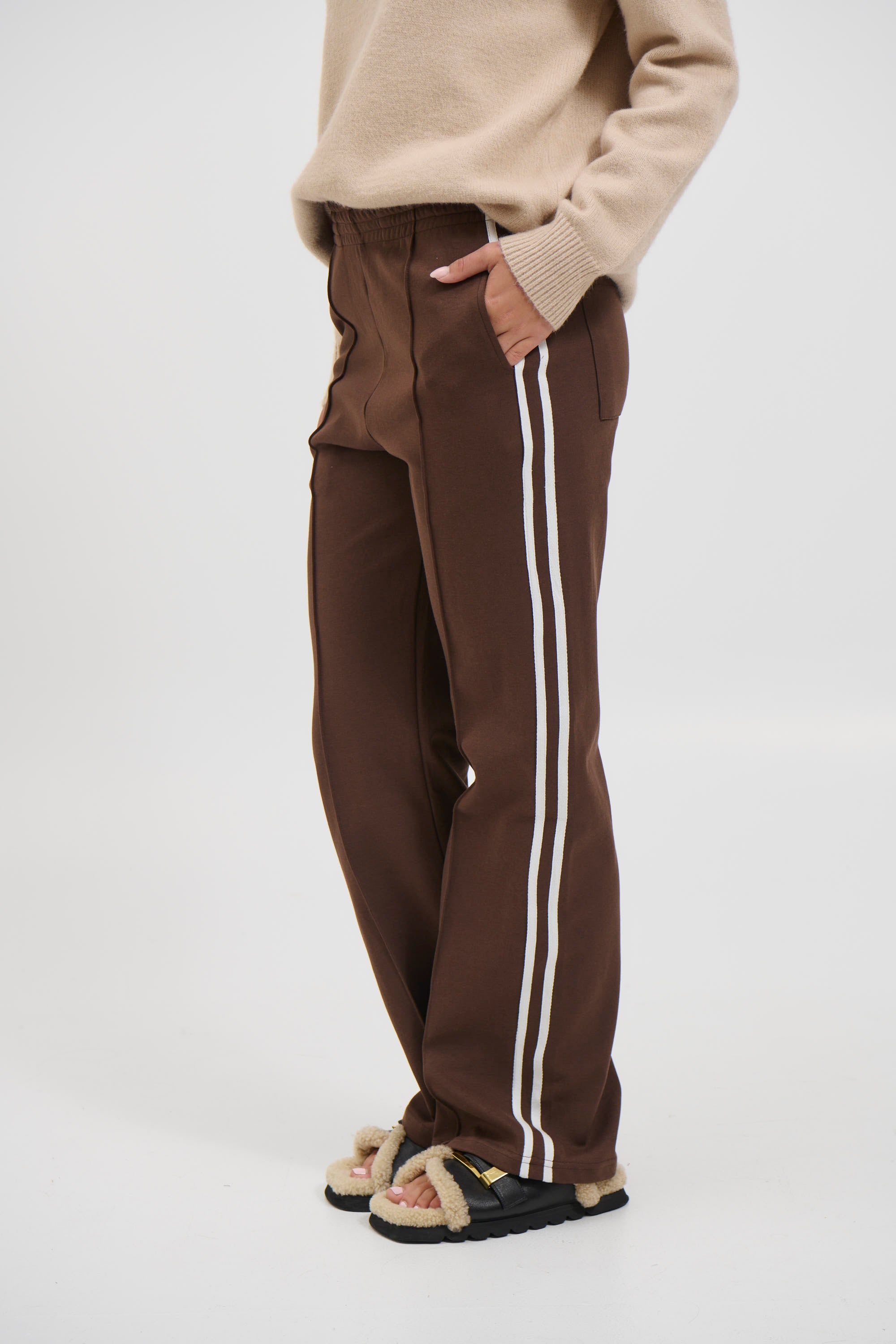 Nixie Pant Chocolate