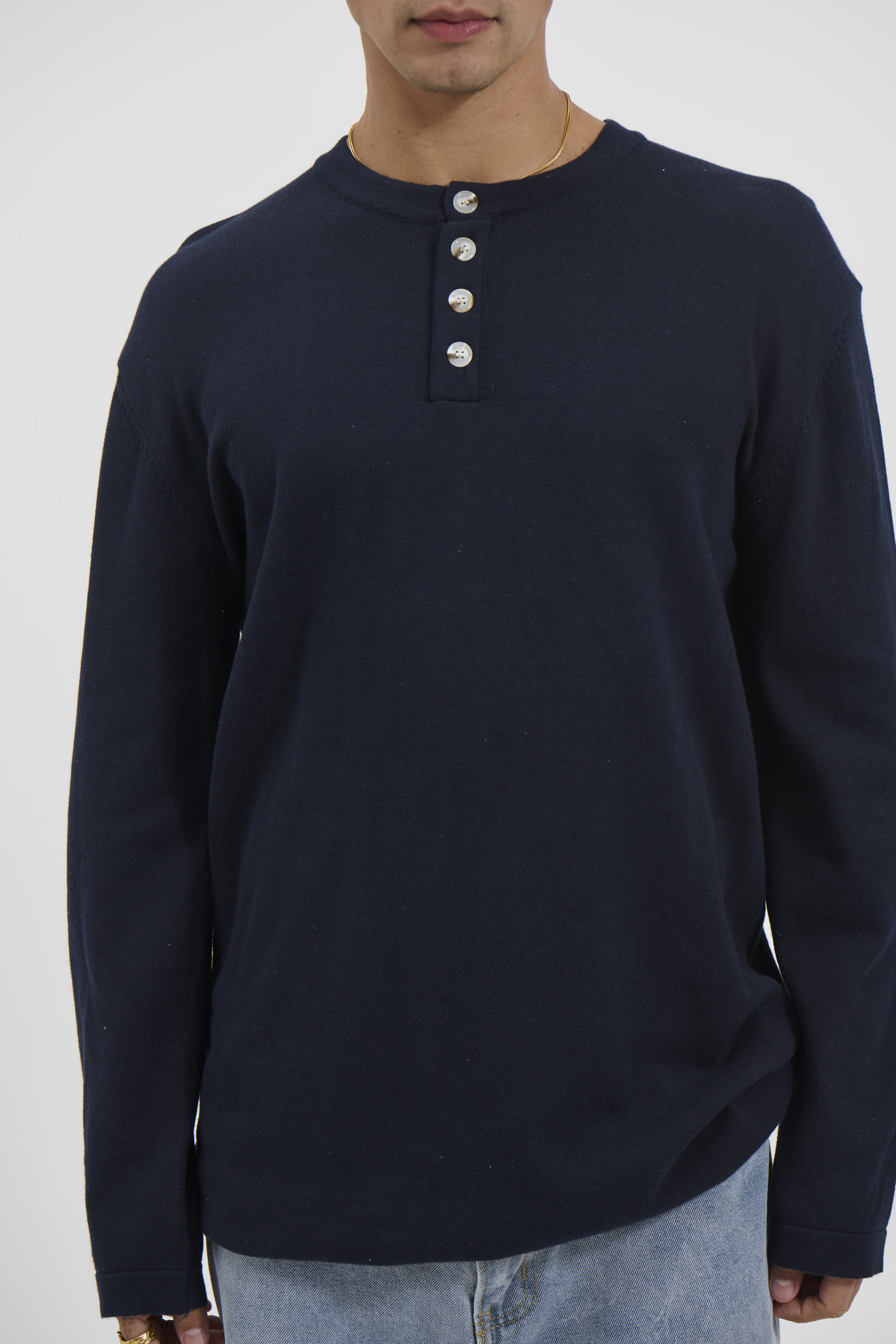 Jackson Fitted Henley Navy