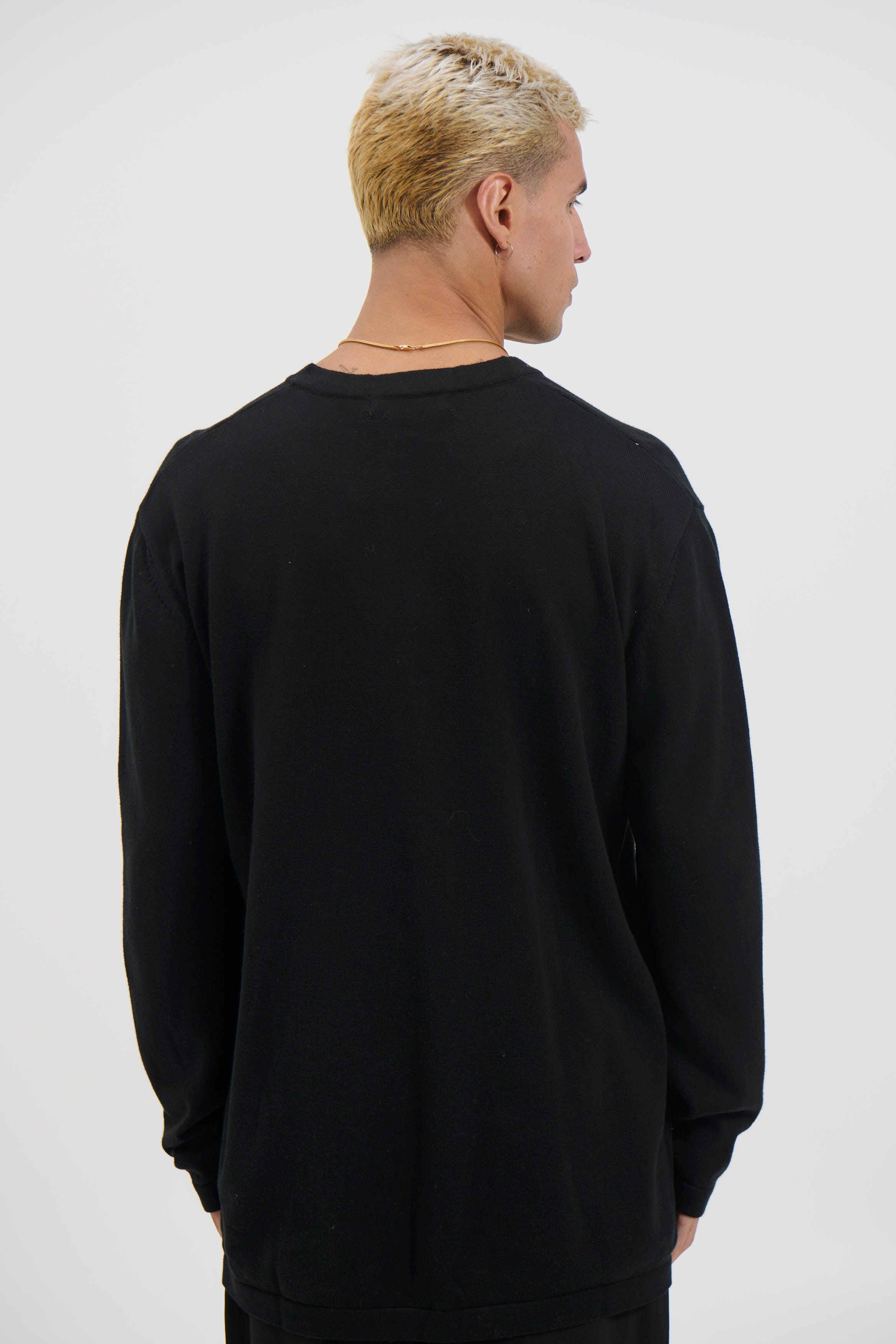Jackson Fitted Henley Black