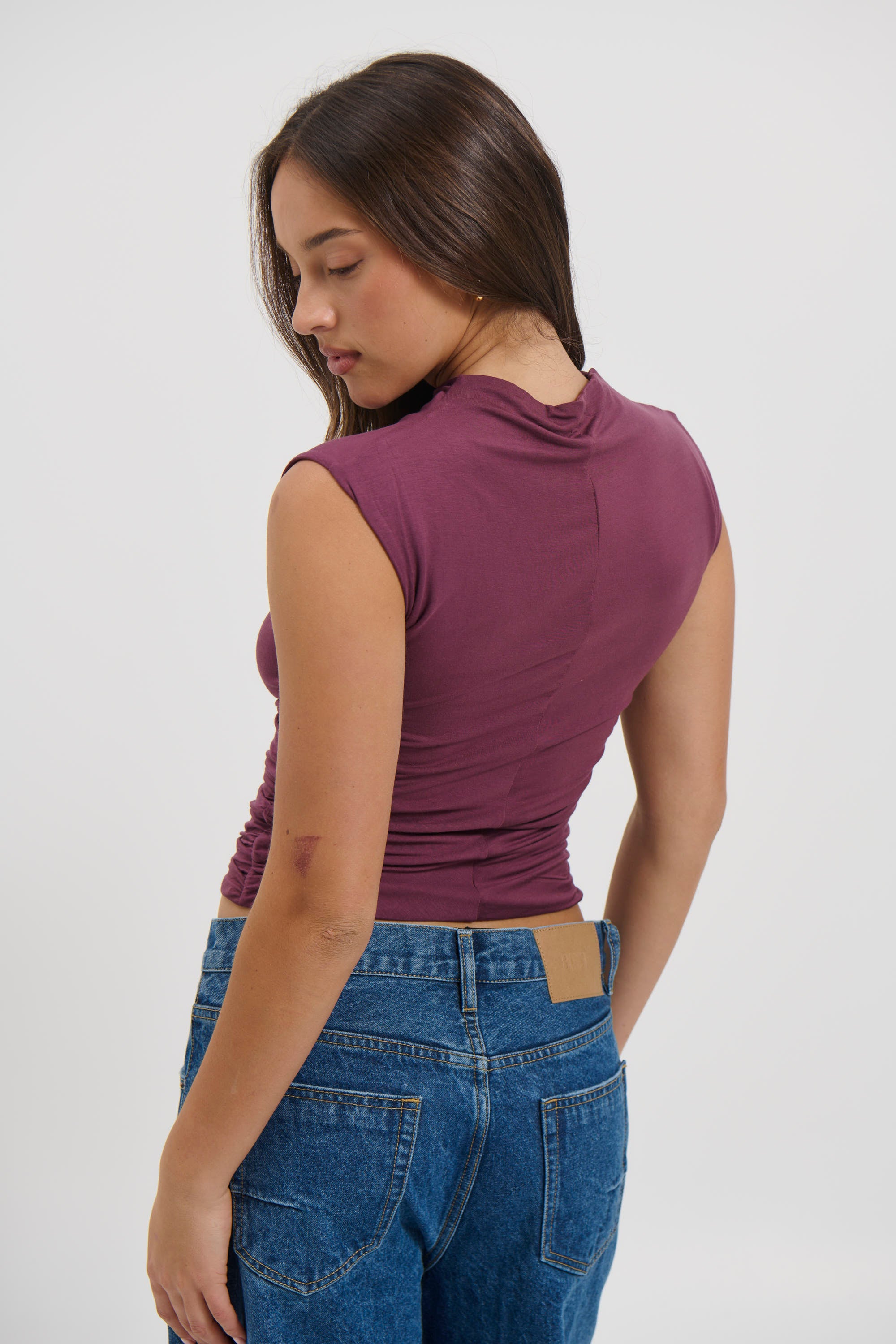 Romen Top Wine
