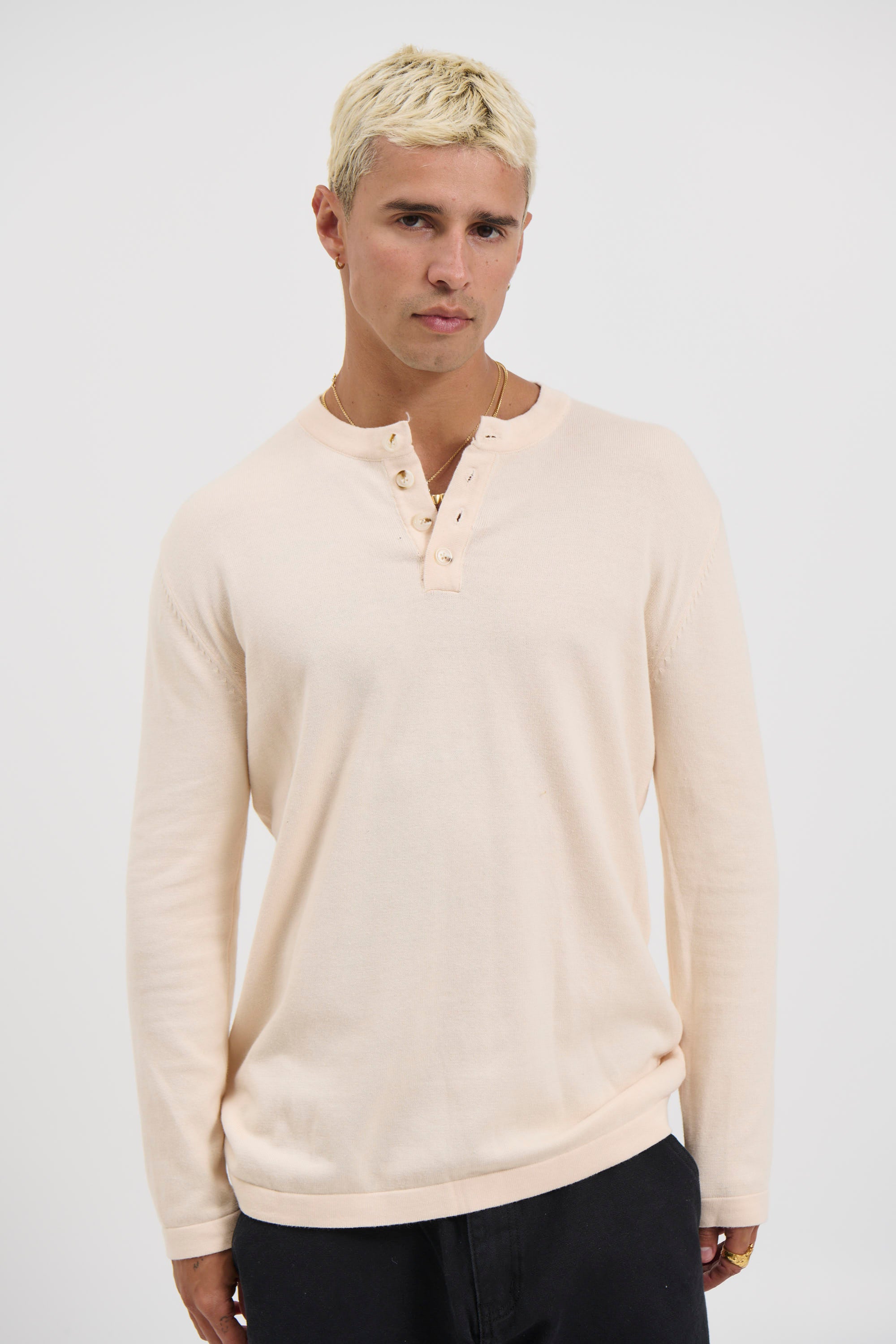 Jackson Fitted Henley Ivory