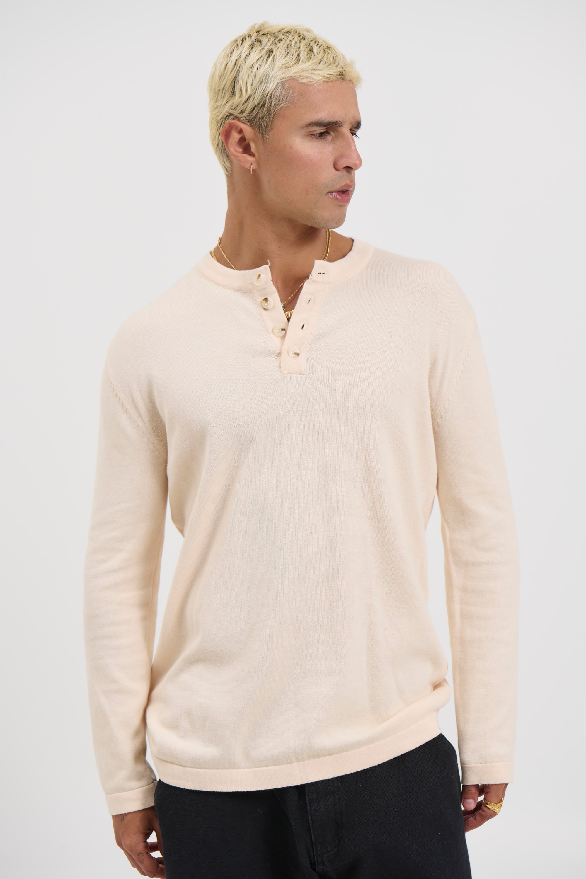 Jackson Fitted Henley Ivory