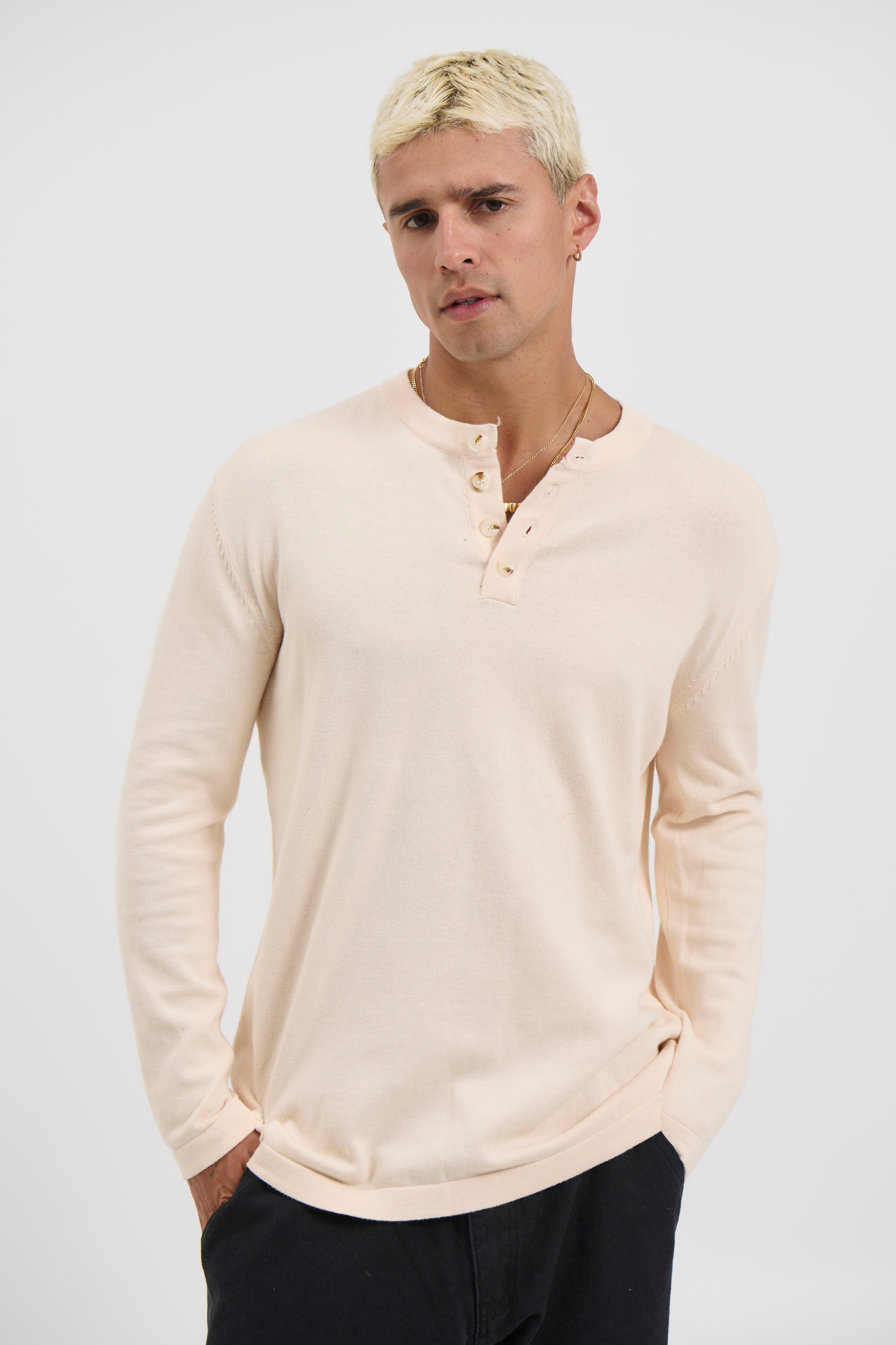 Jackson Fitted Henley Ivory