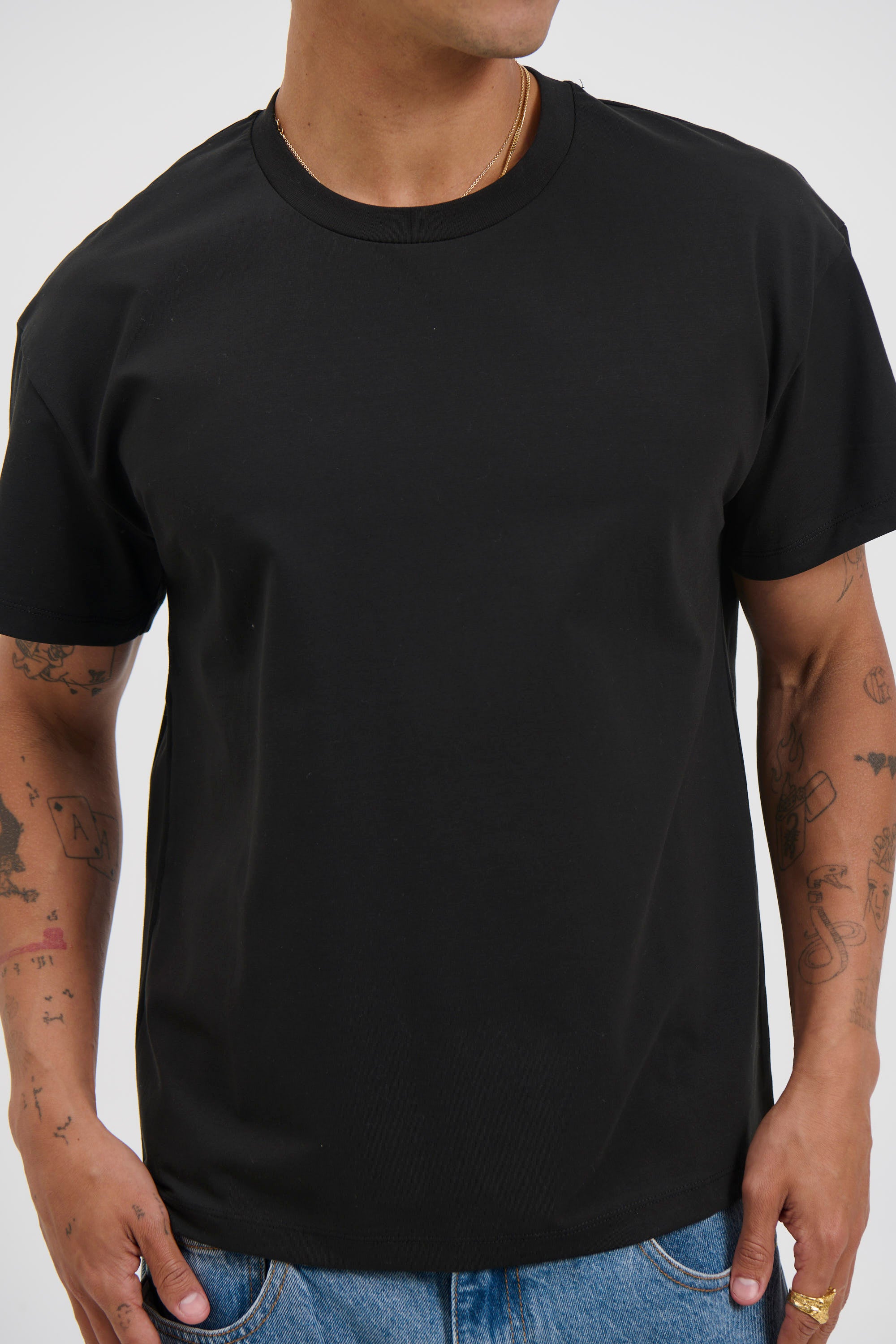 Fitted Stretch Tee Black
