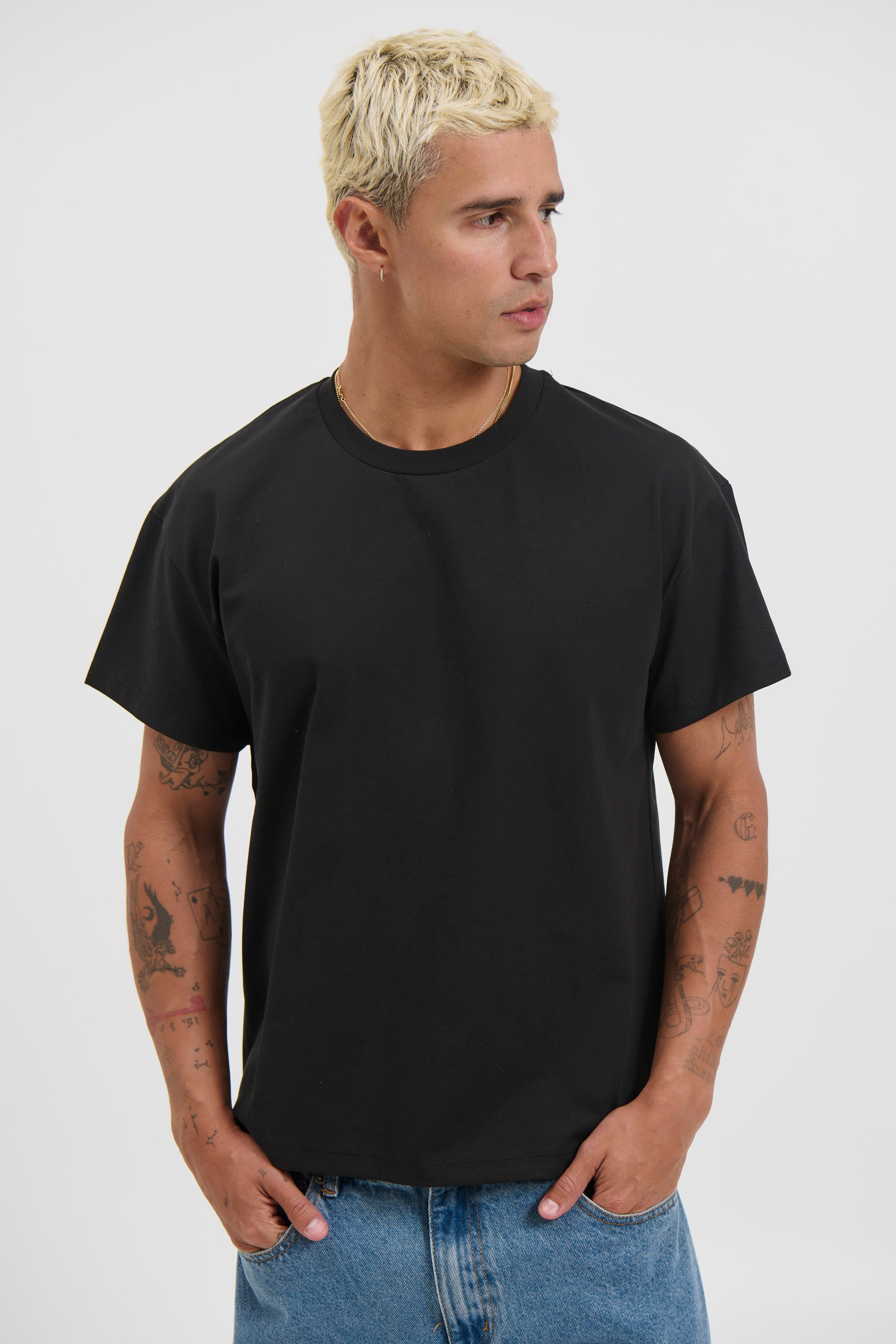 Fitted Stretch Tee Black
