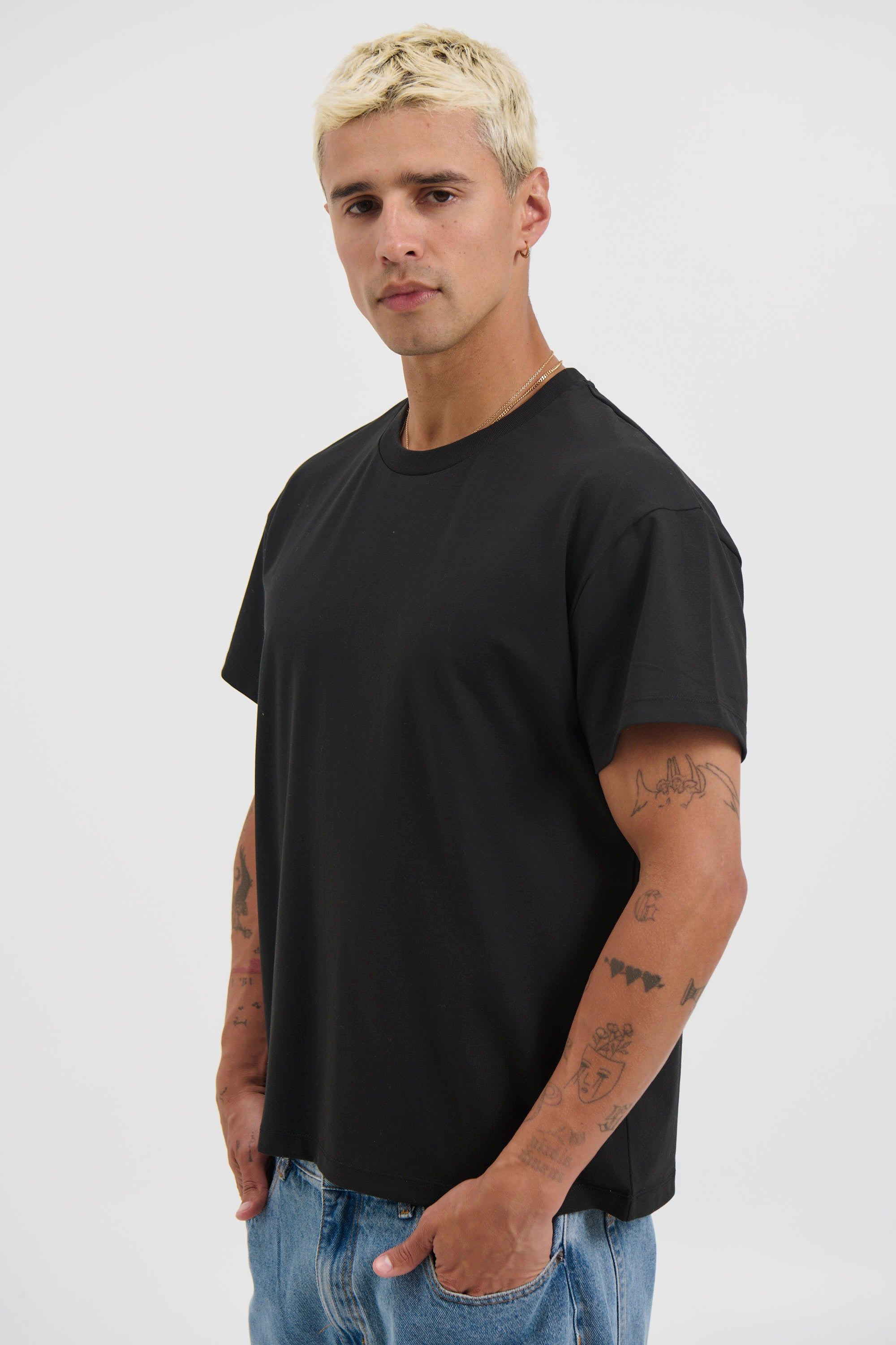 Fitted Stretch Tee Black
