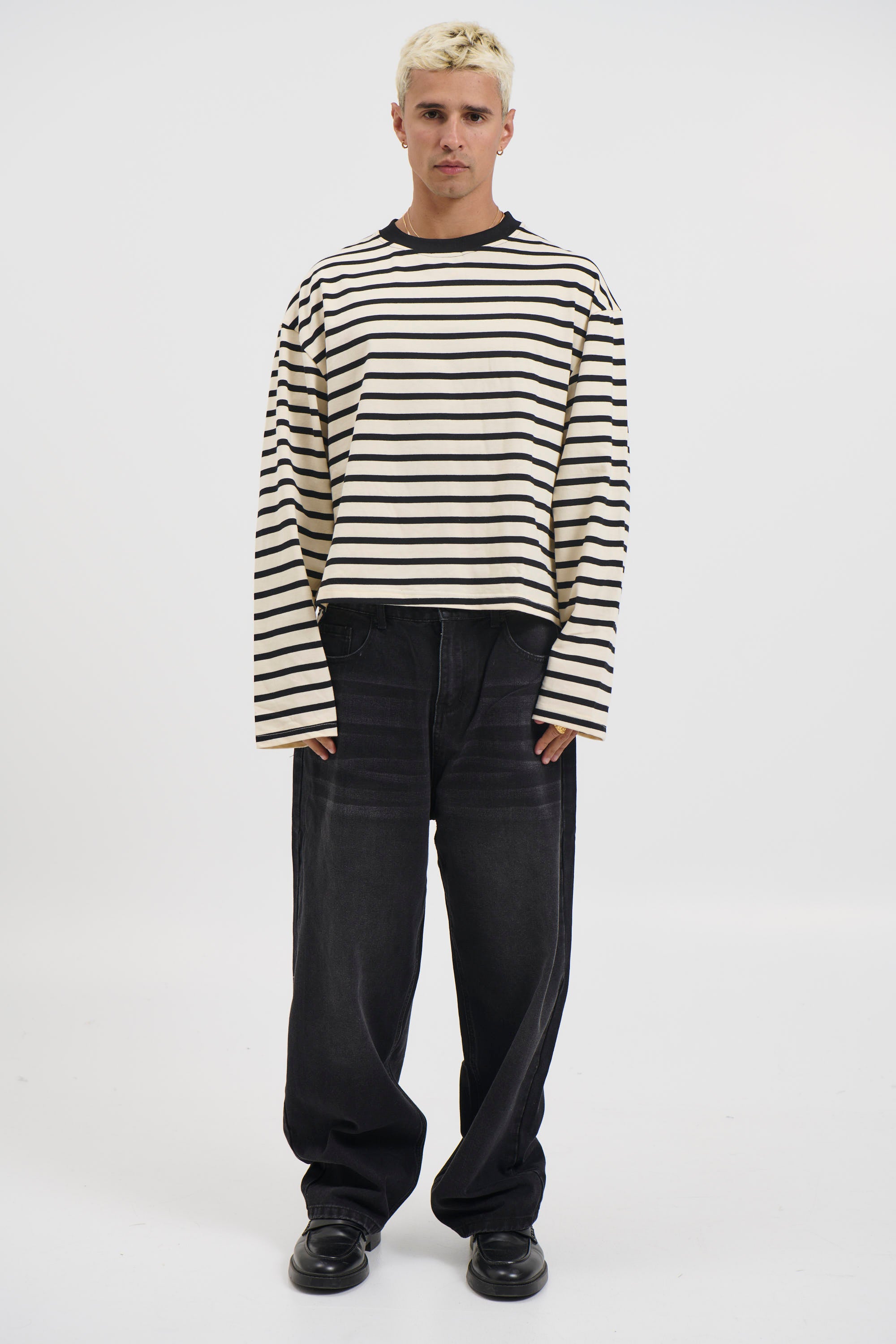 Cropped Long Sleeve Black Stripe