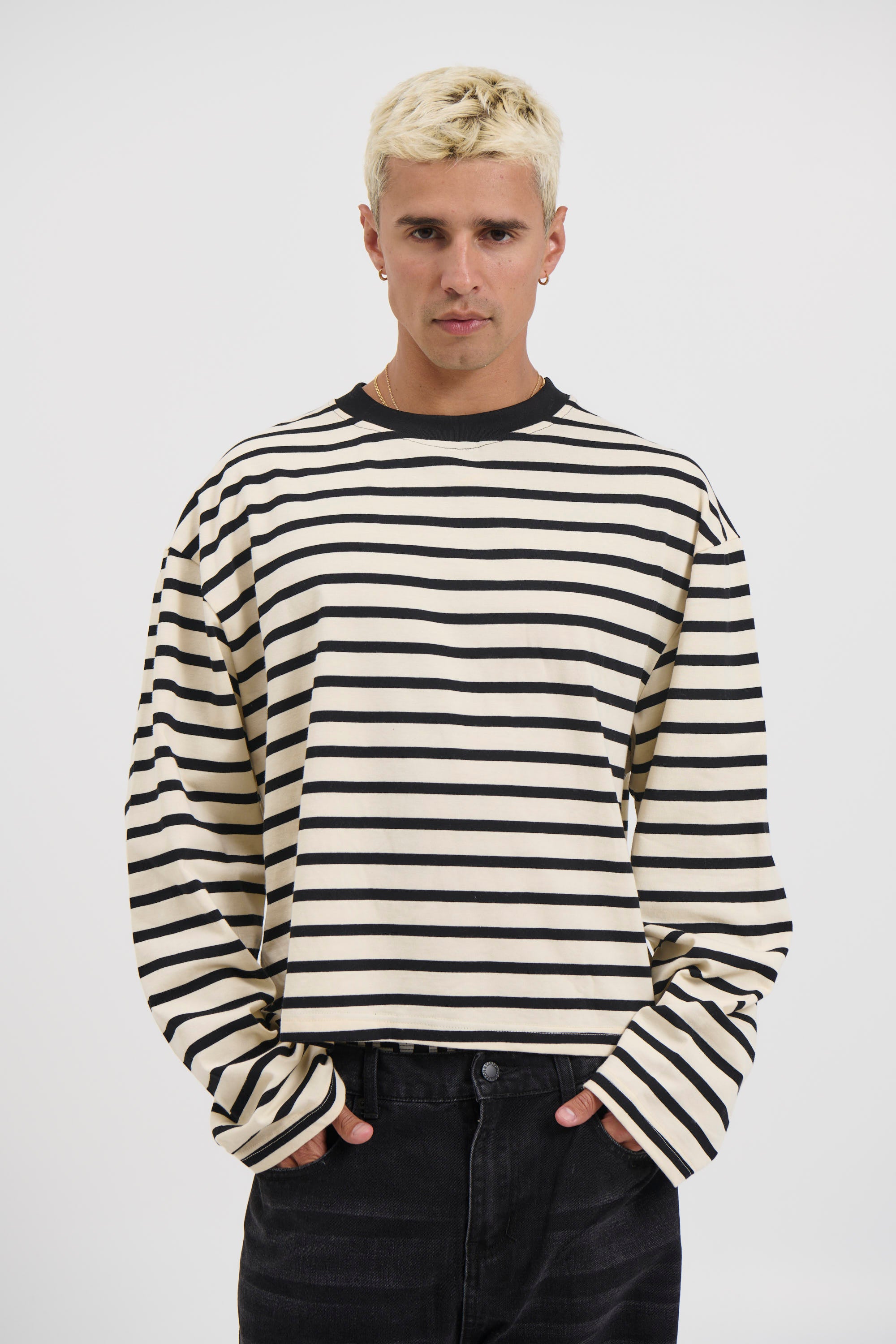 Cropped Long Sleeve Black Stripe