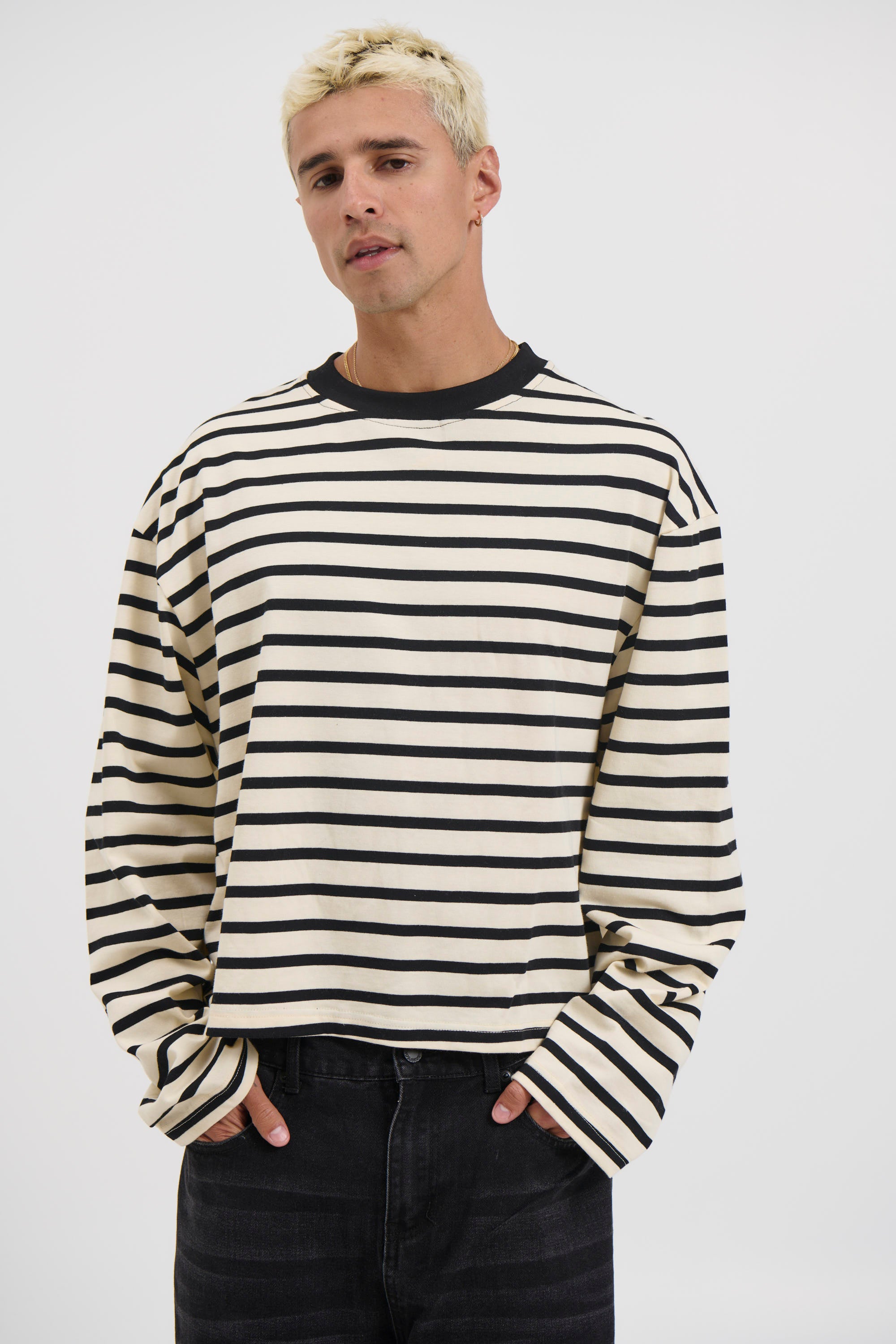 Cropped Long Sleeve Black Stripe