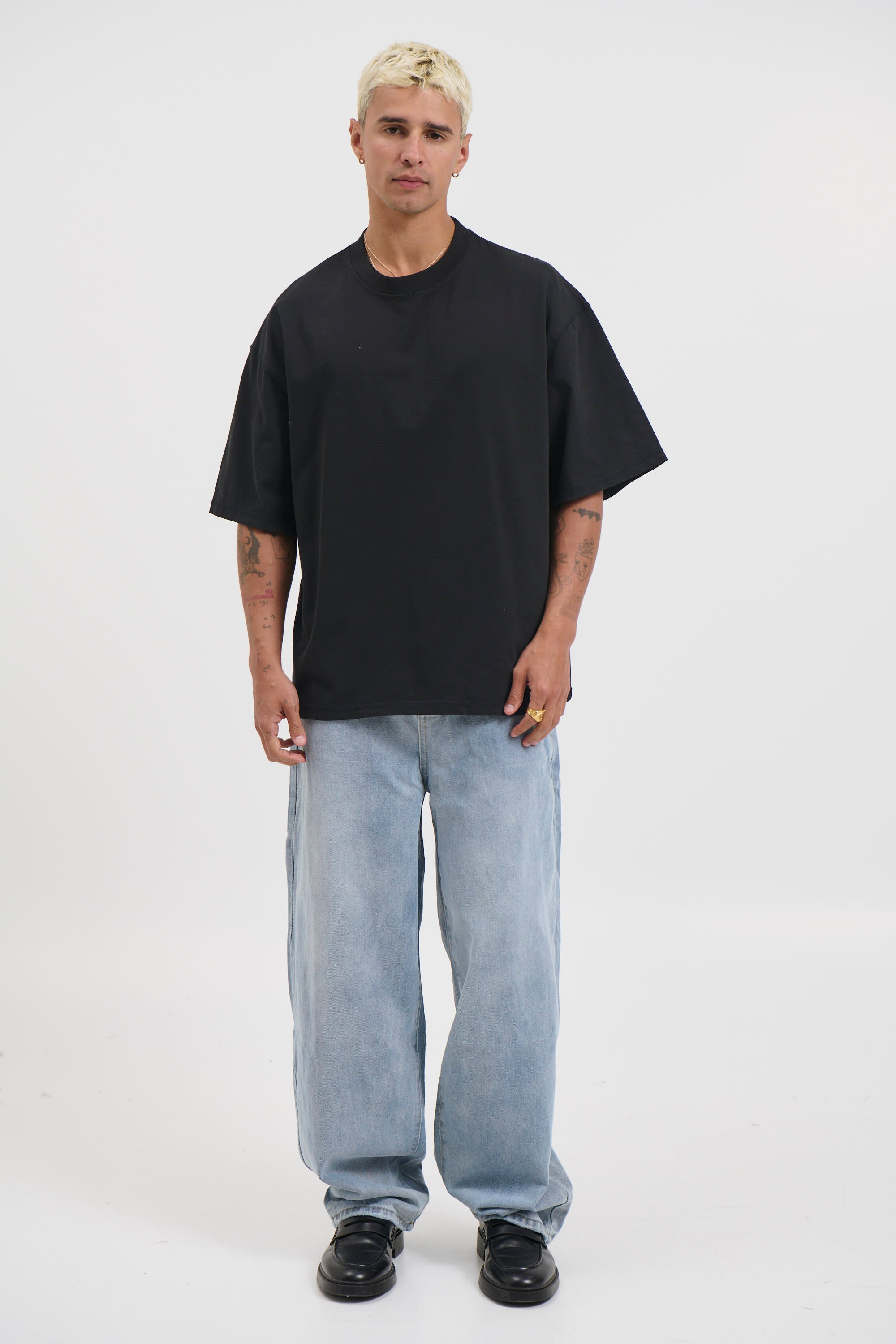 Lyle Crew Neck Tee Black