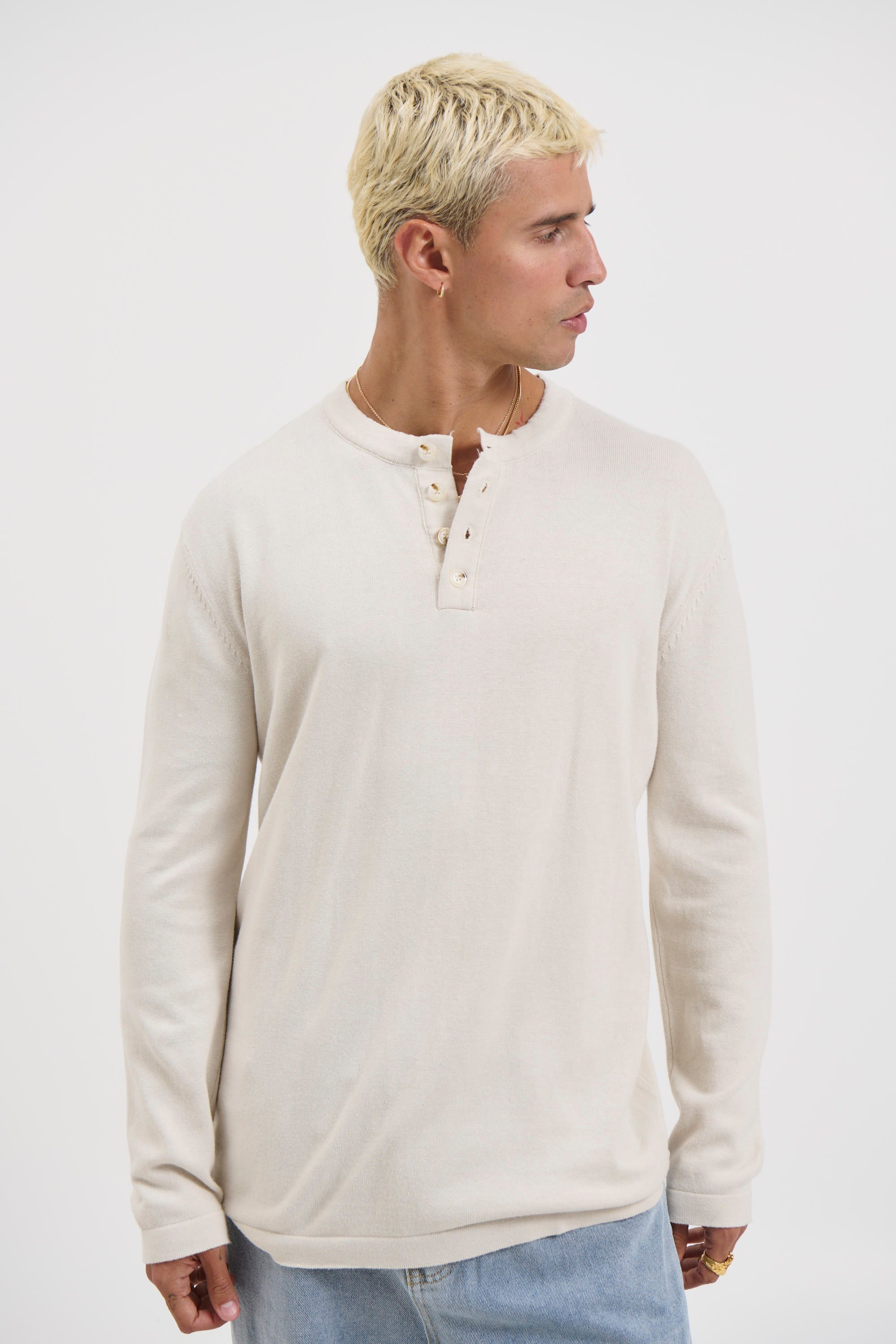 Jackson Fitted Henley Dove