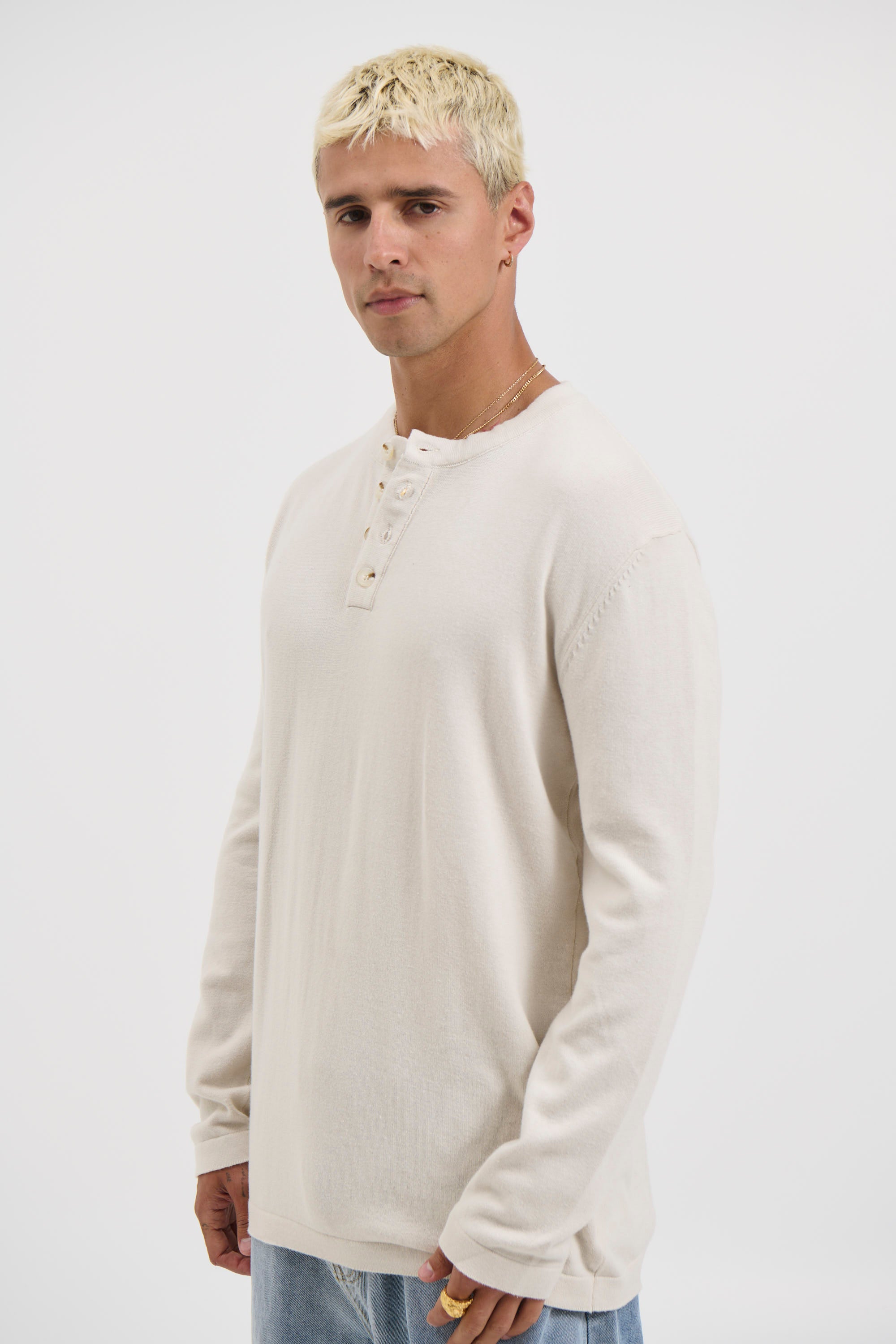 Jackson Fitted Henley Ivory