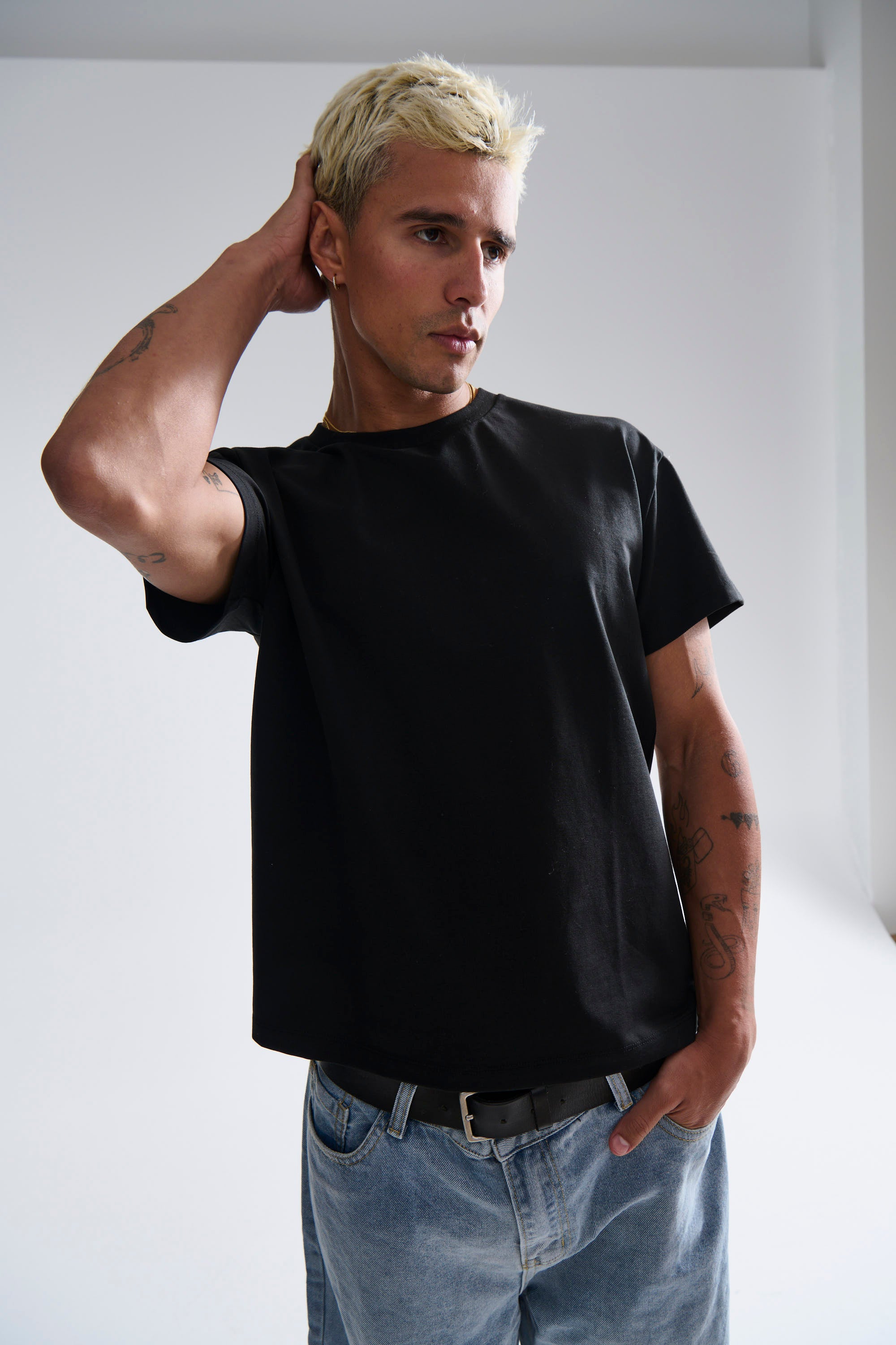 Fitted Stretch Tee Black