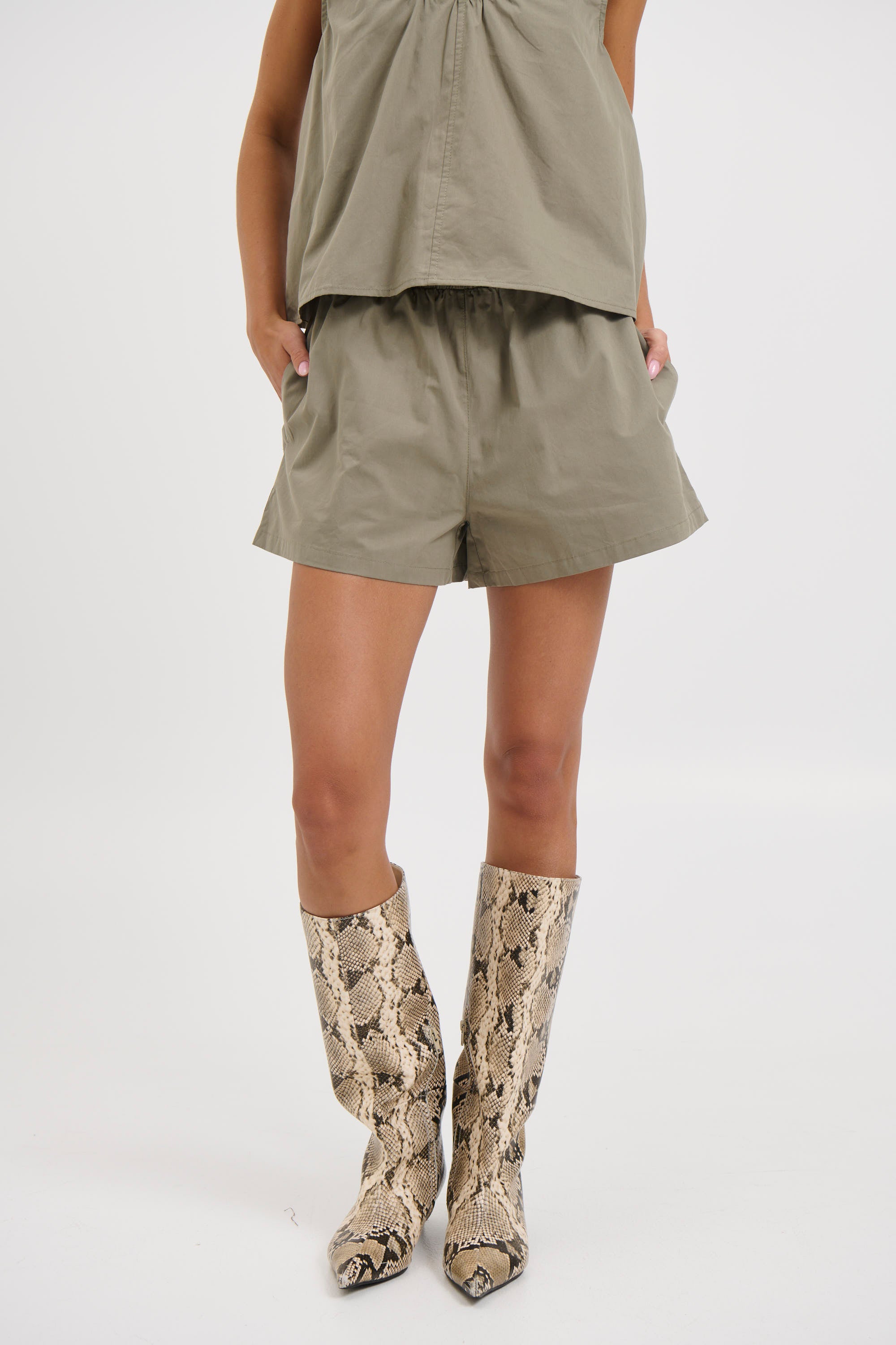 Kyla Short Khaki