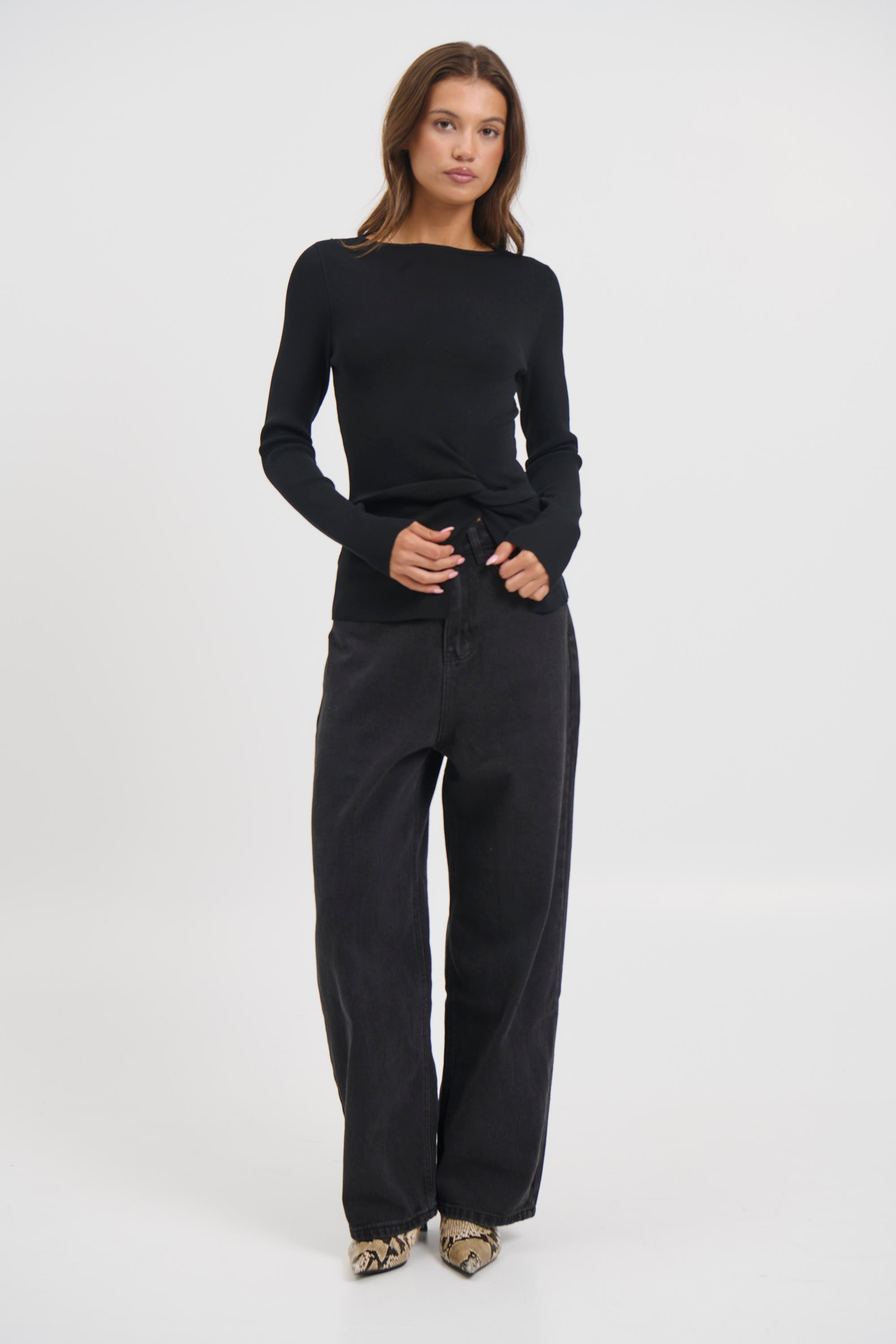 Yuki Long Sleeve Black