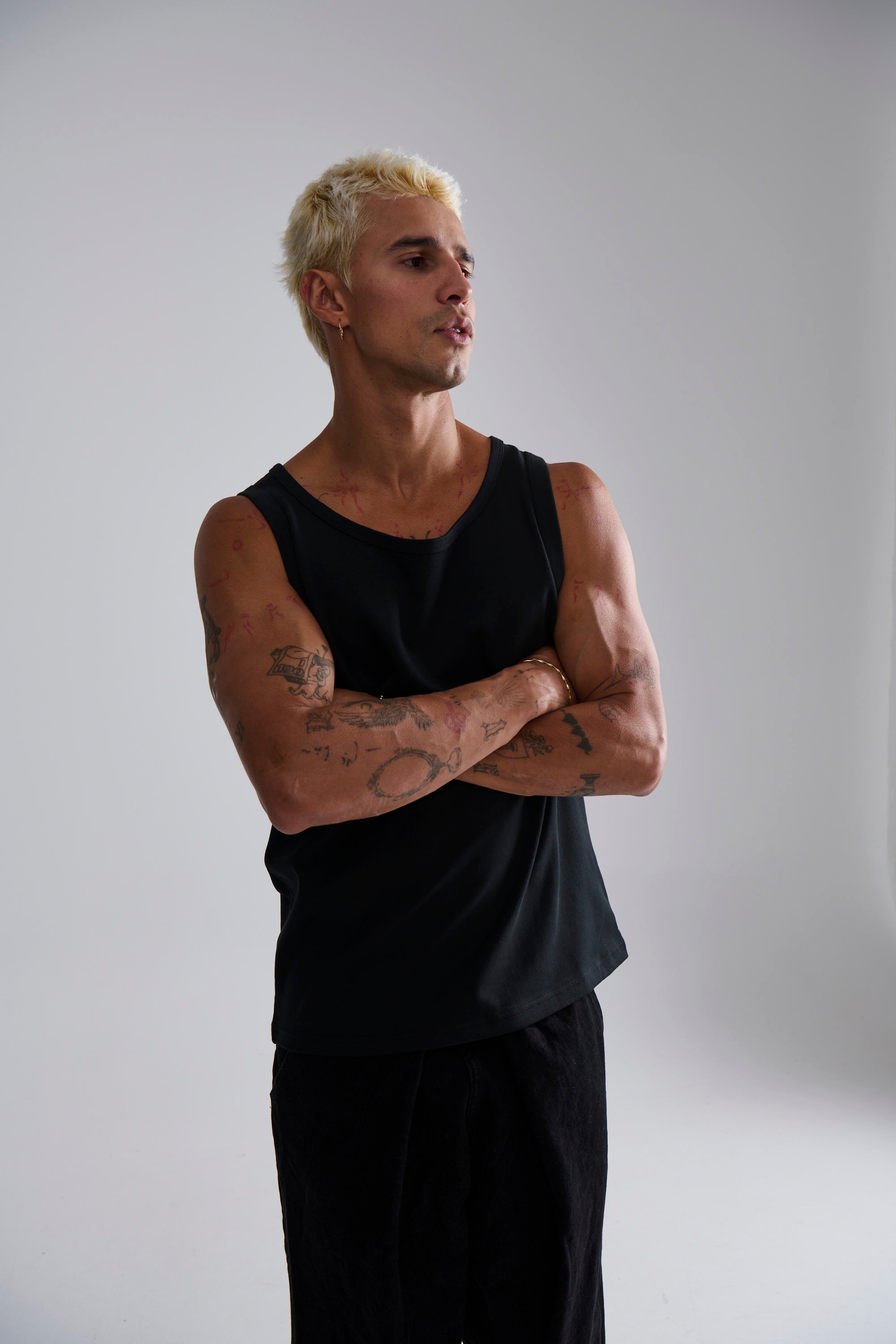 Stretch Fitted Tank Black