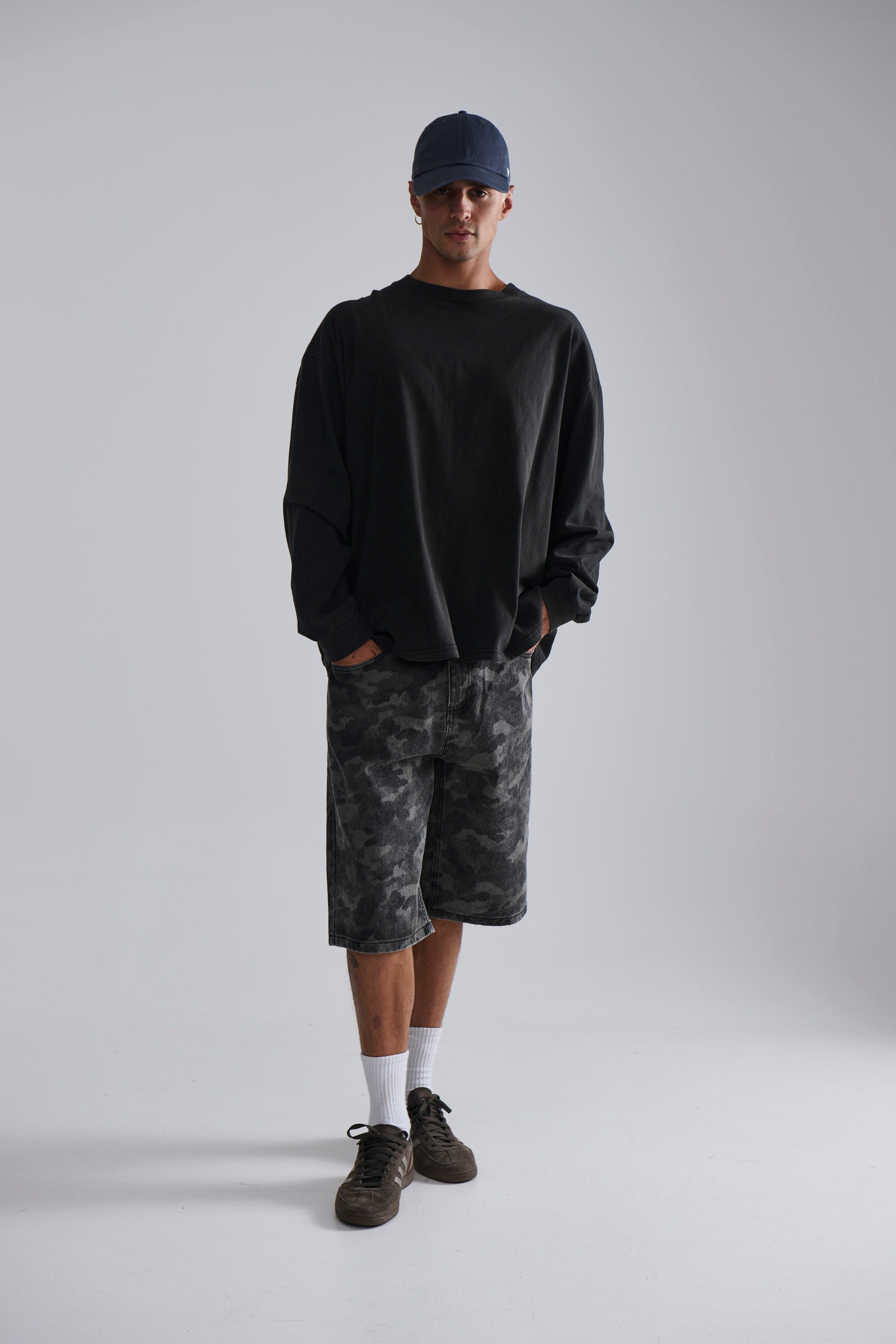 Camo Baggy Short Khaki