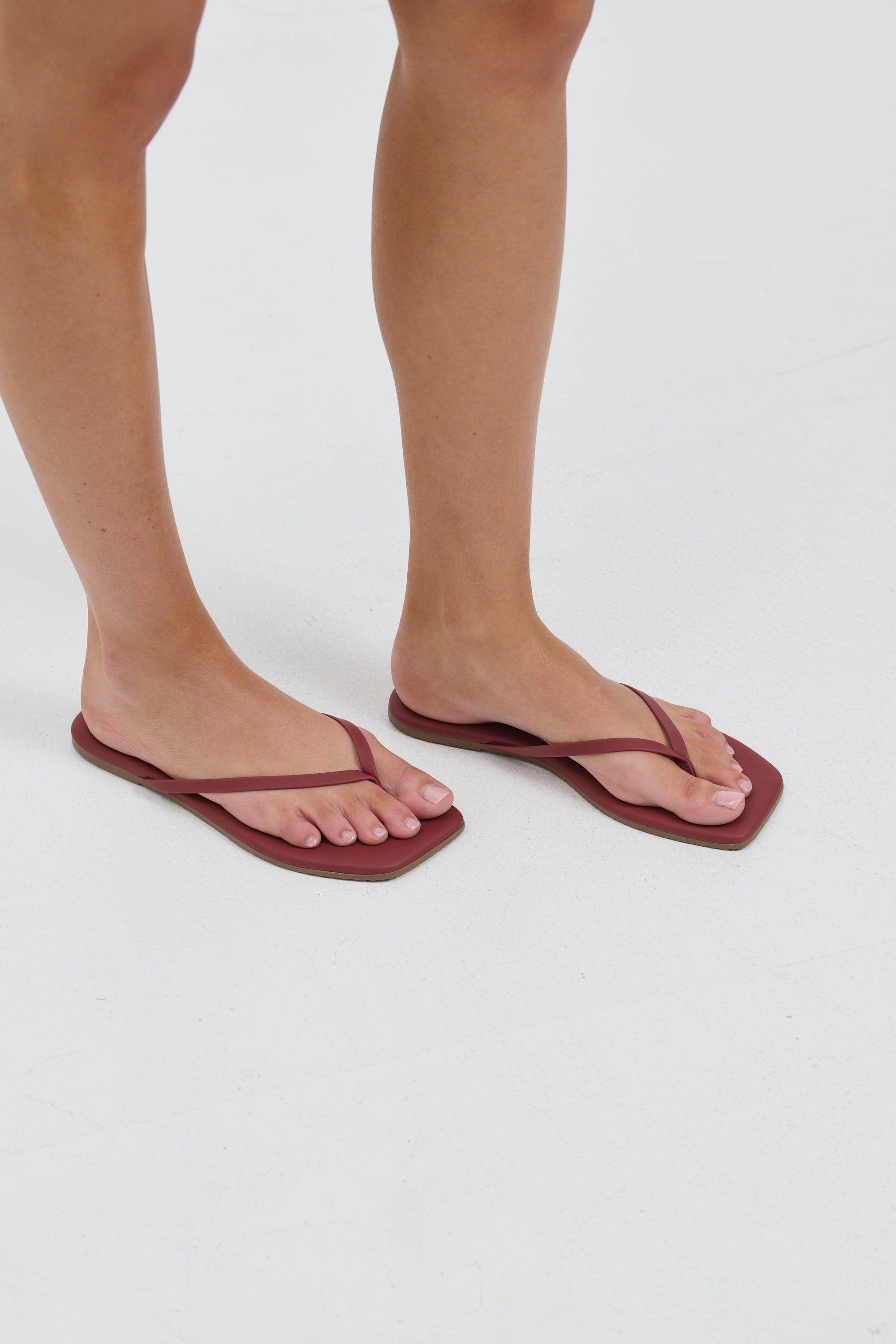 Square Toe Lily Burgundy