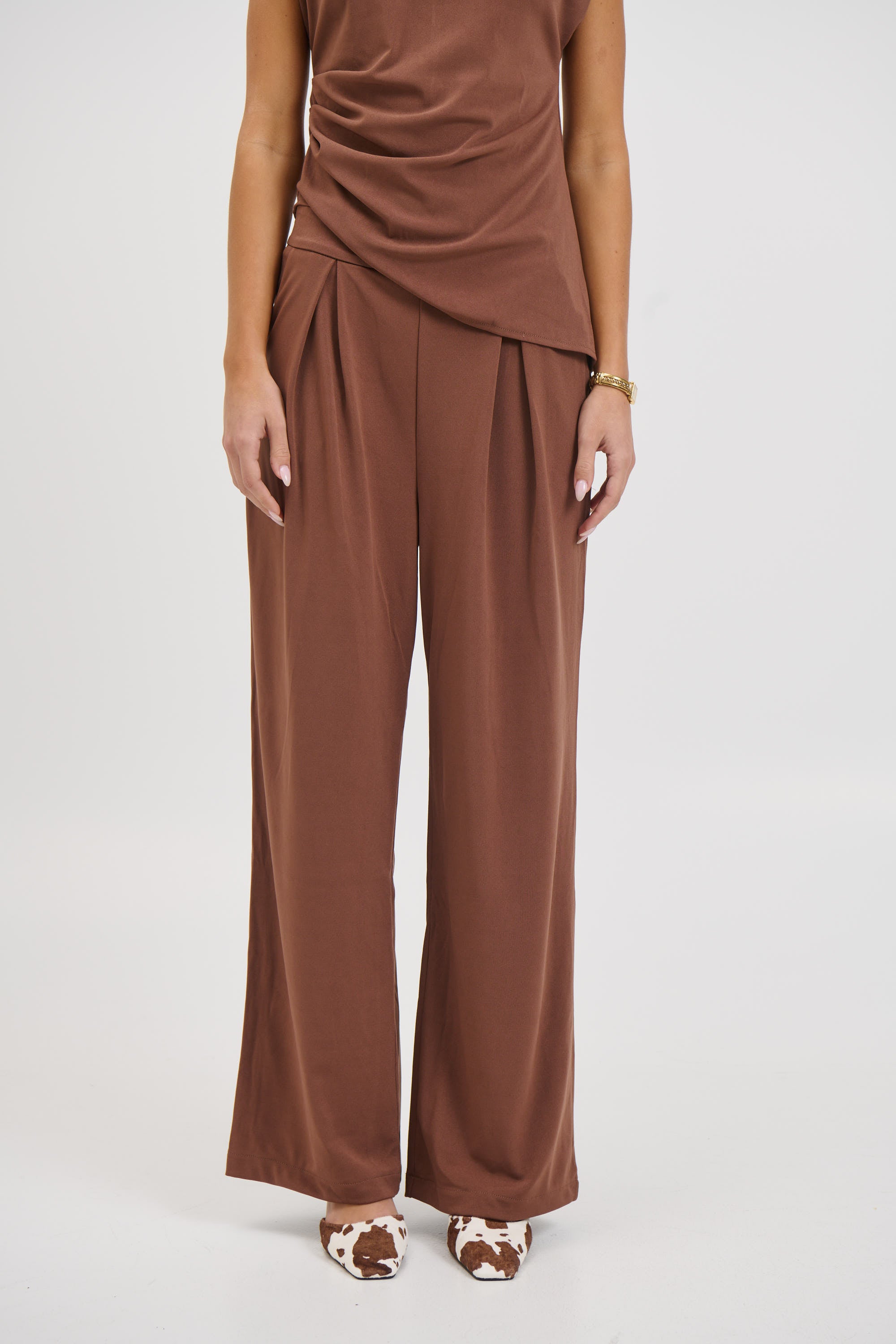 Sara Pant Chocolate