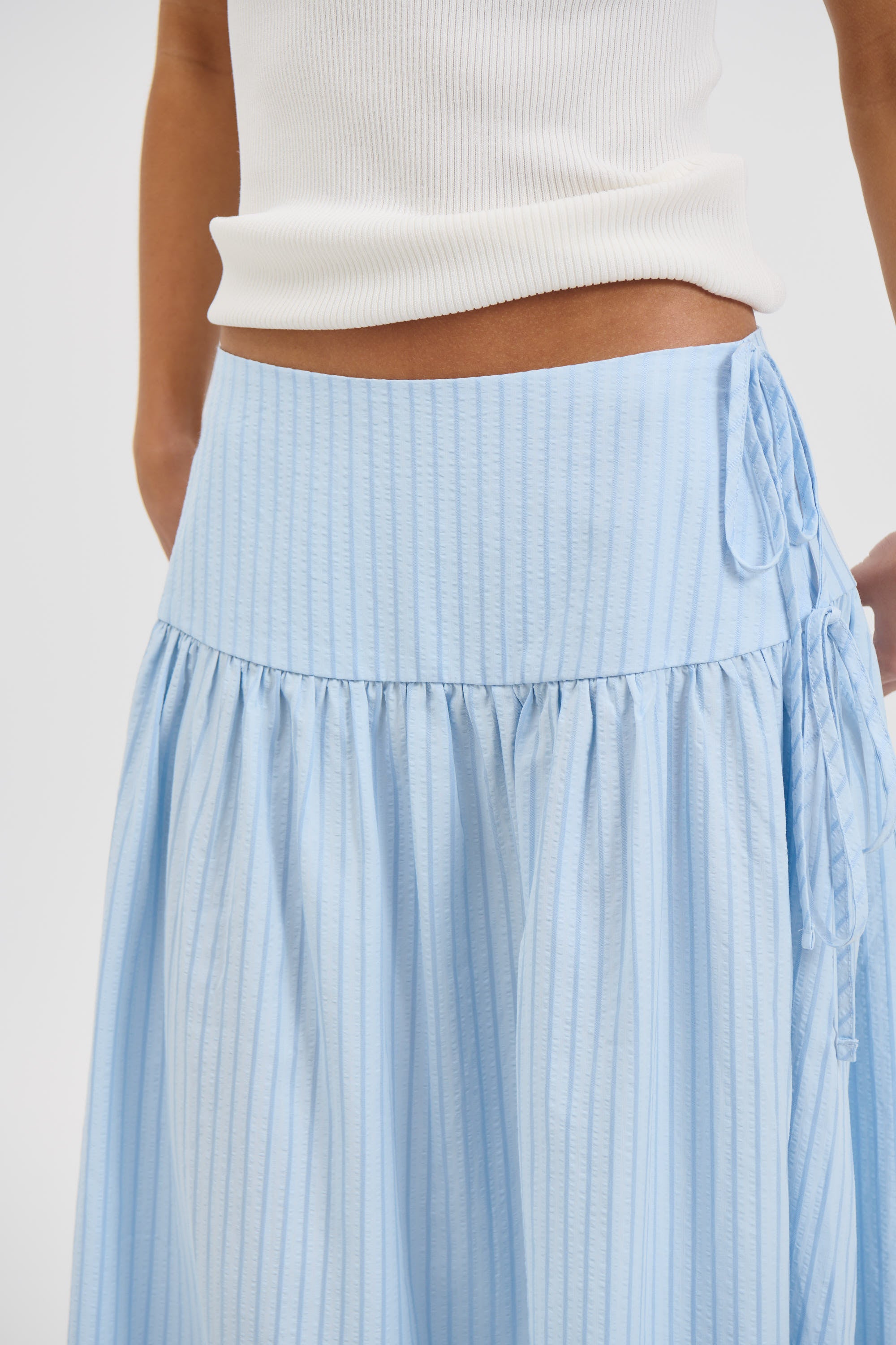 Minnie Maxi Skirt Sky