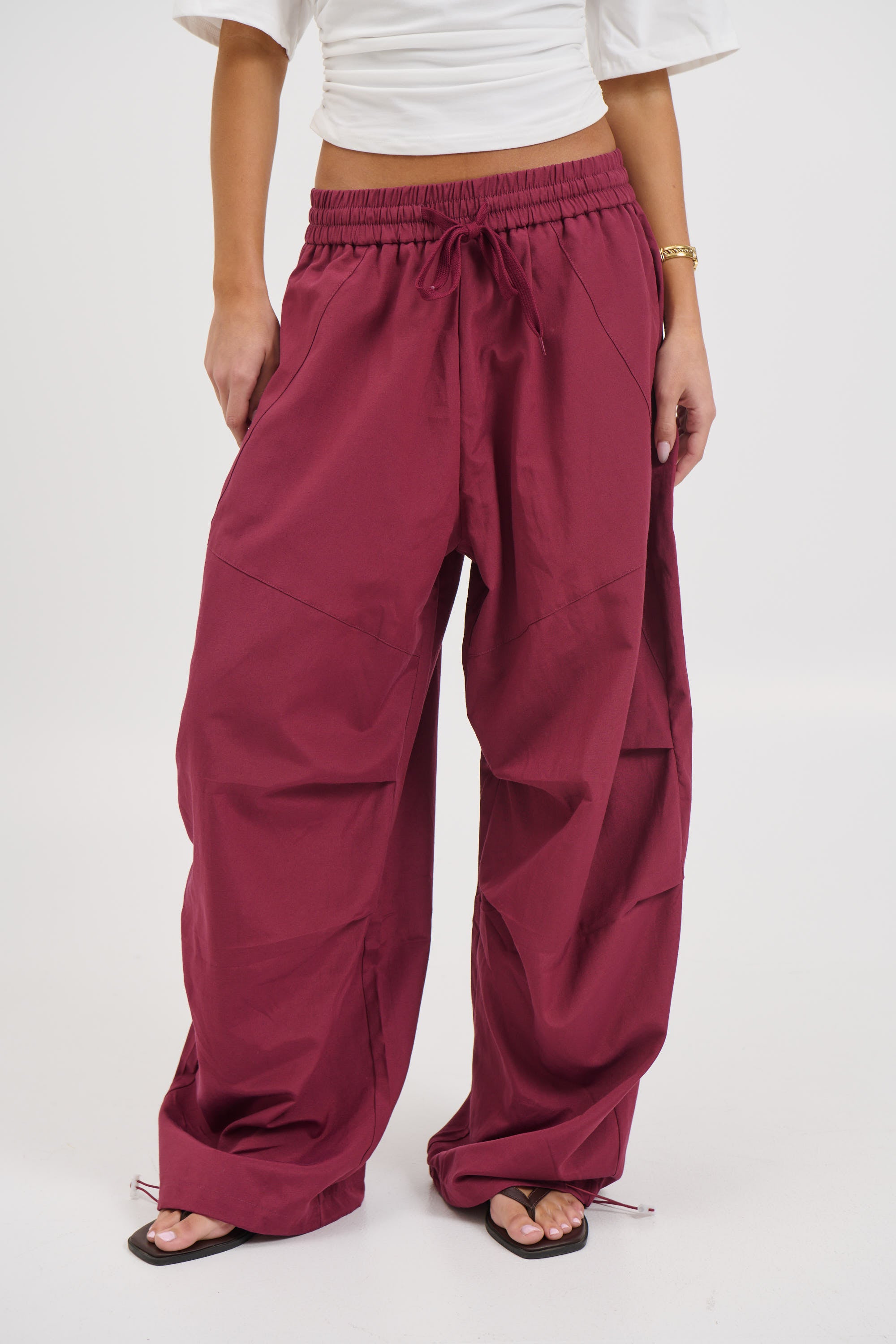 Lavinia Pant Wine