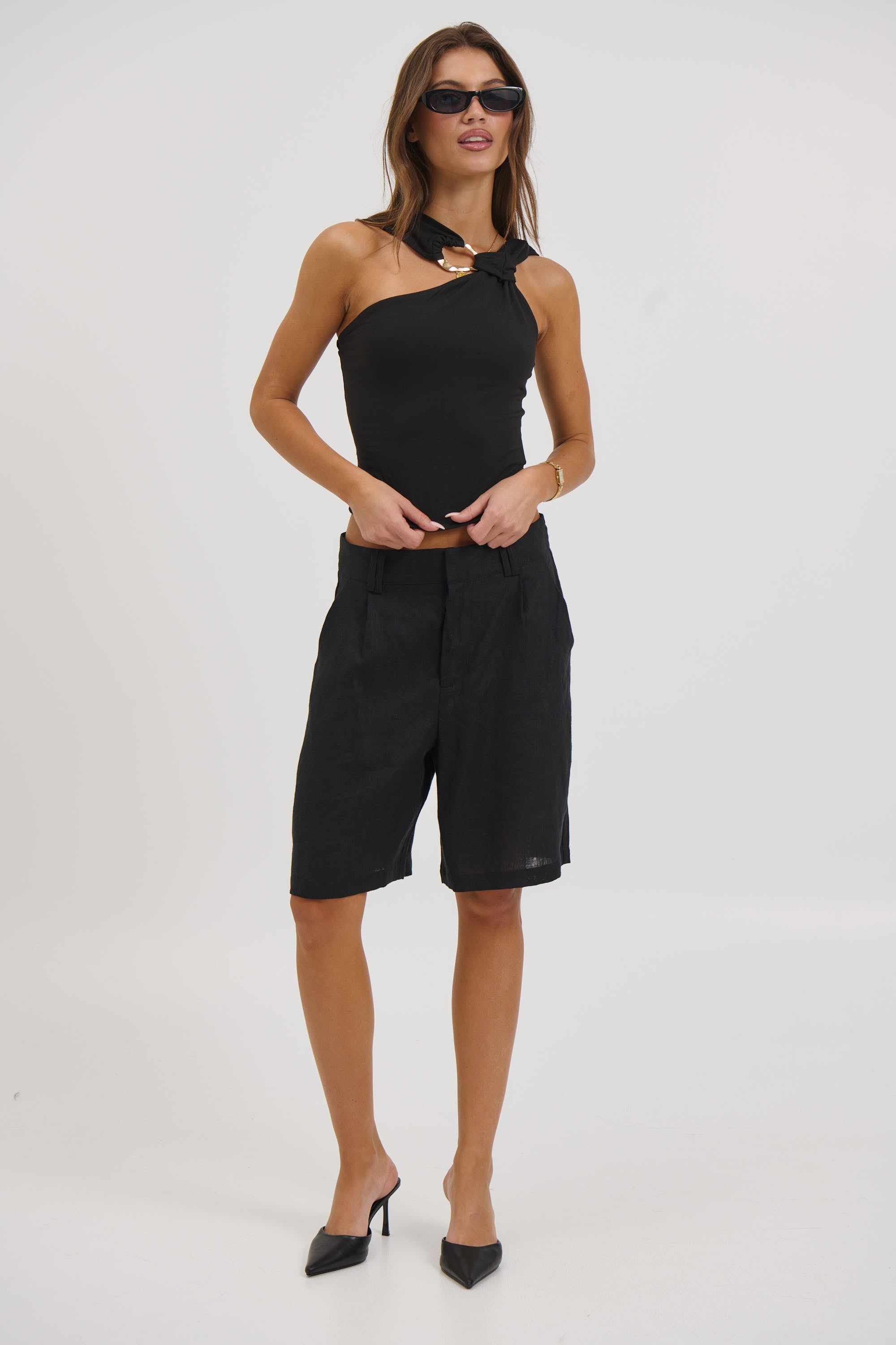 Leon Top Black