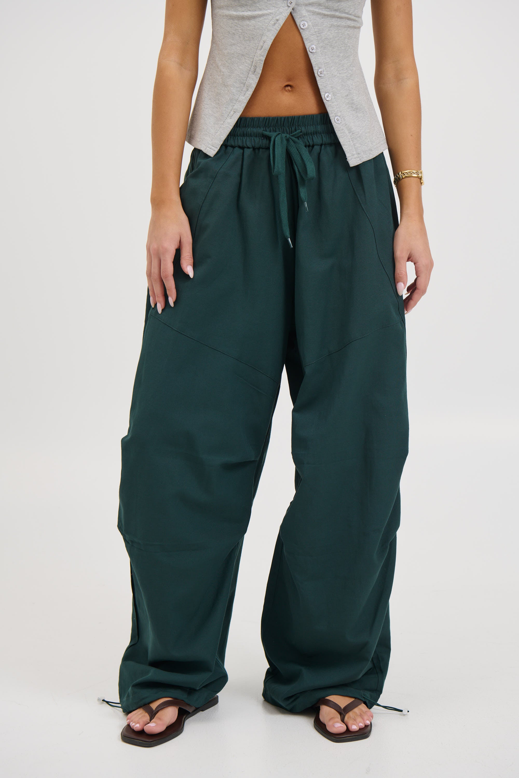 Lavinia Pant Dark Army
