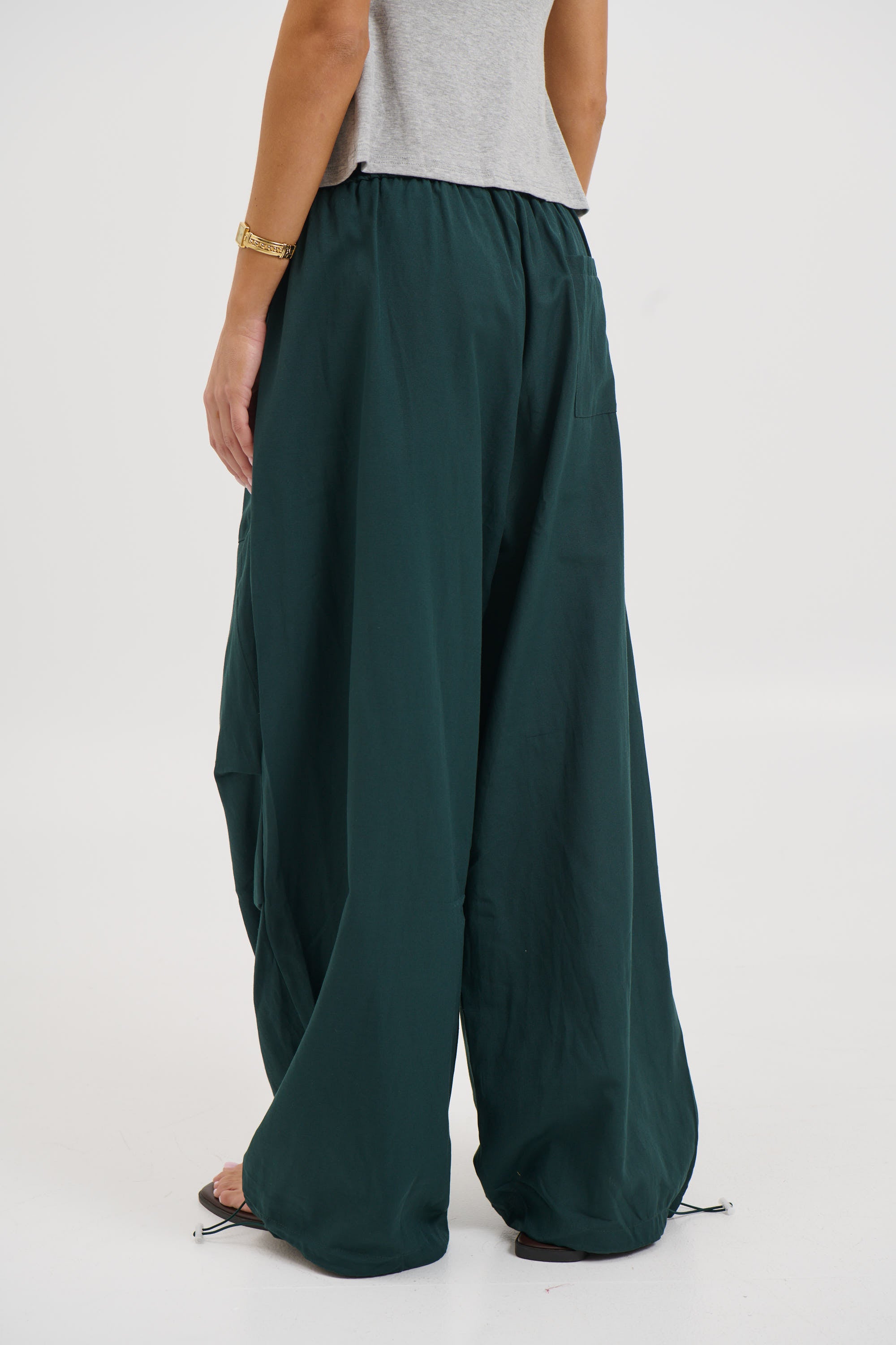 Lavinia Pant Dark Army