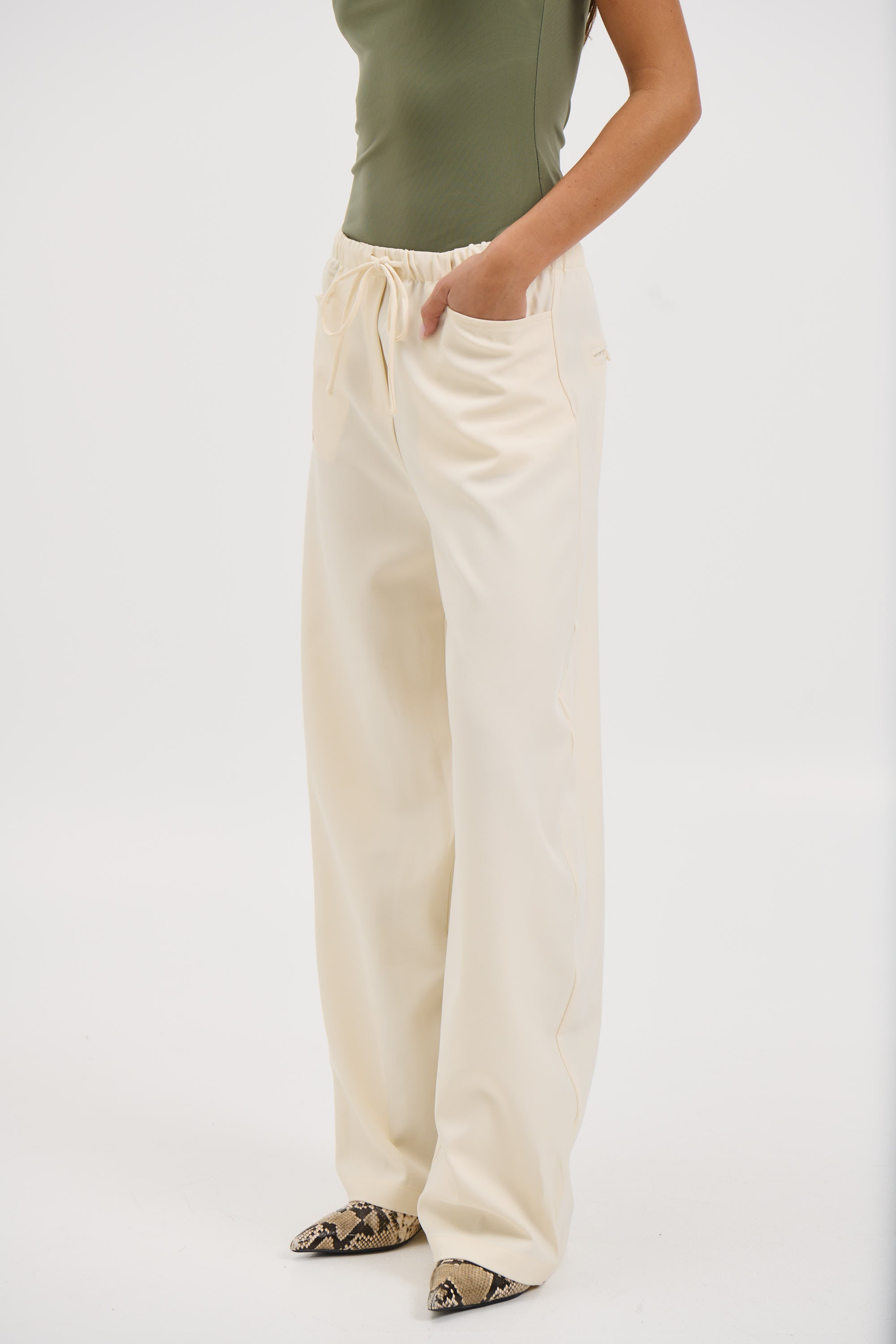 Aubrey Pant Milk