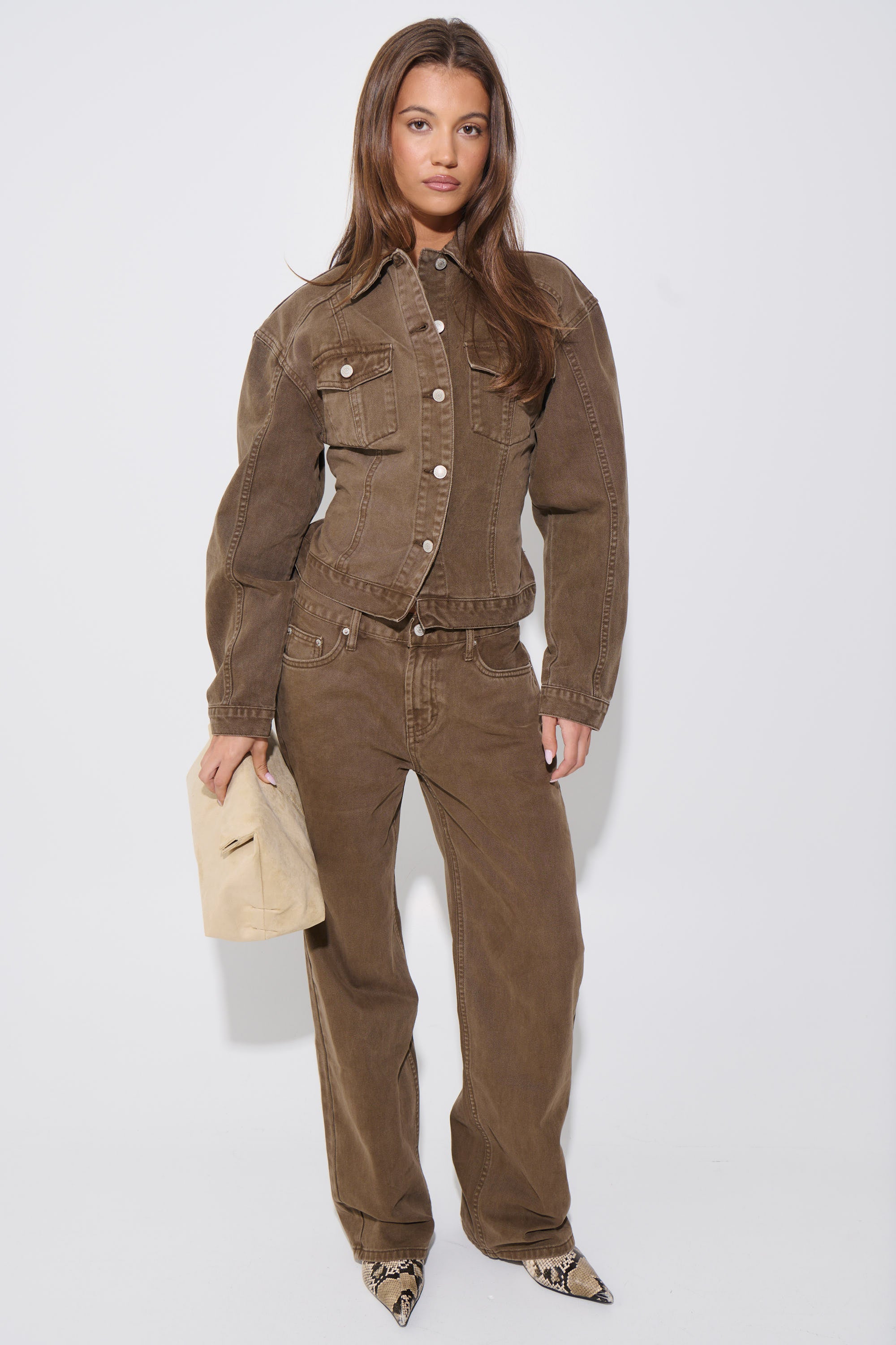 Avery Mid Rise Jean Chocolate