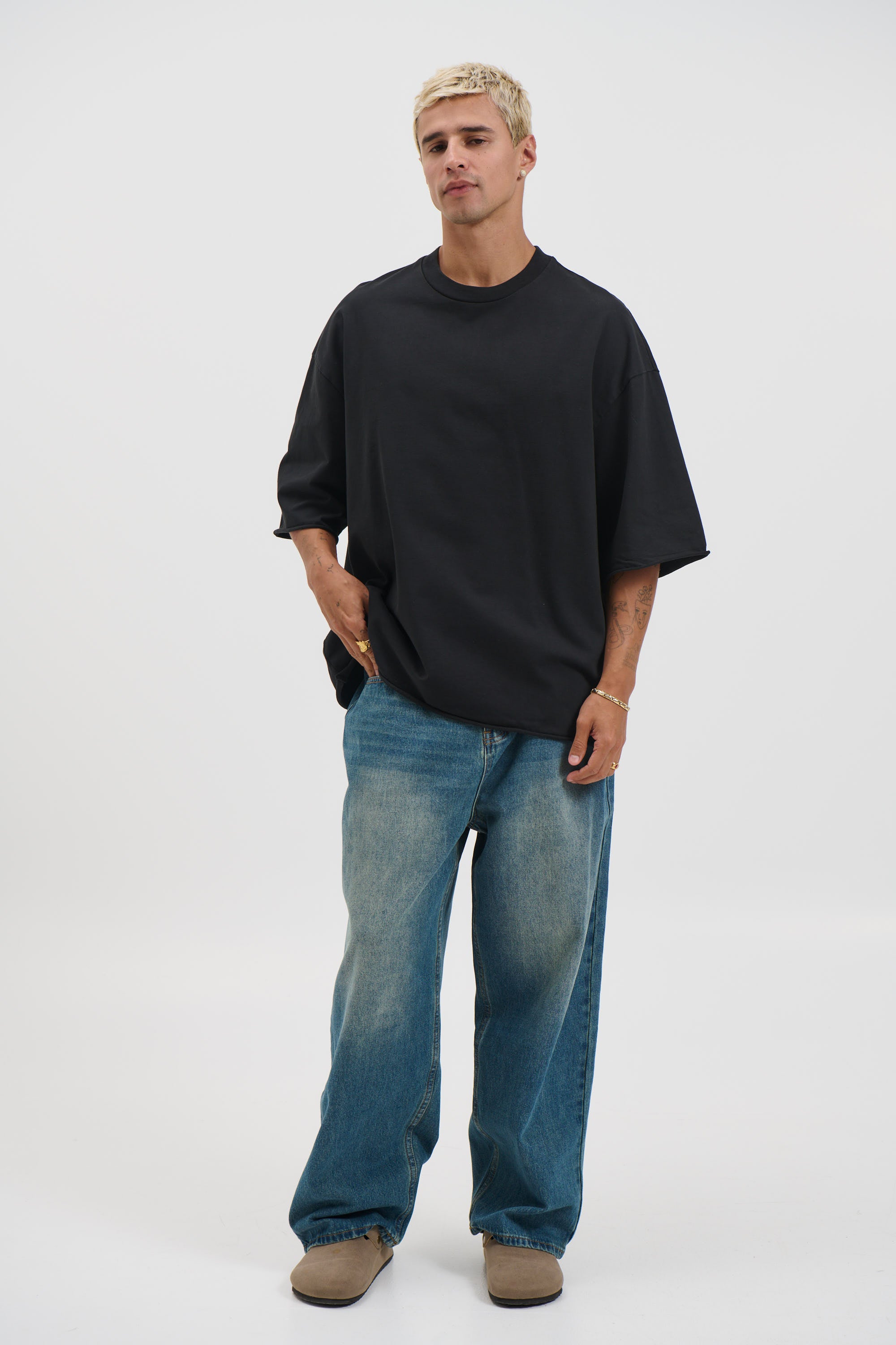 Raw Hem Crew Neck Tee Black