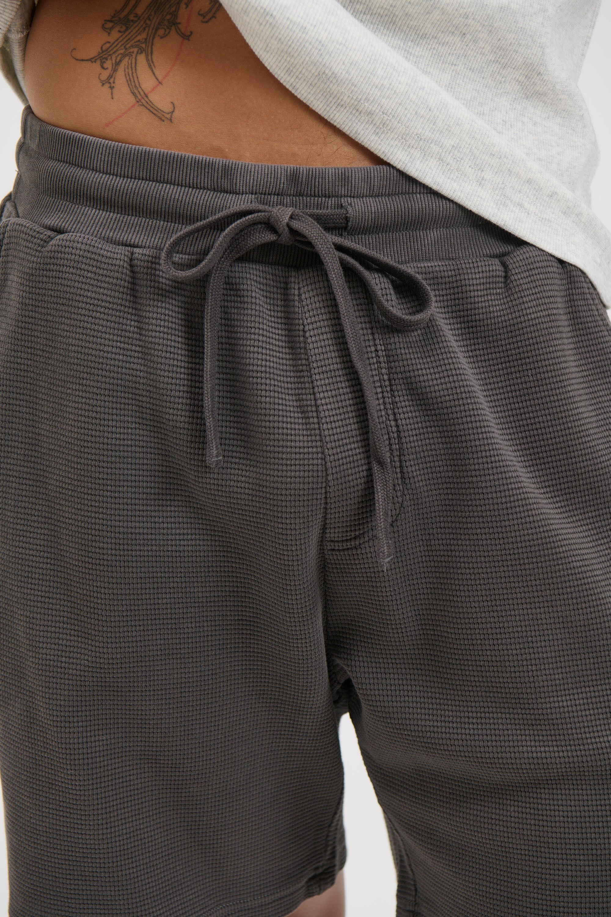 NTH Waffle Short Charcoal
