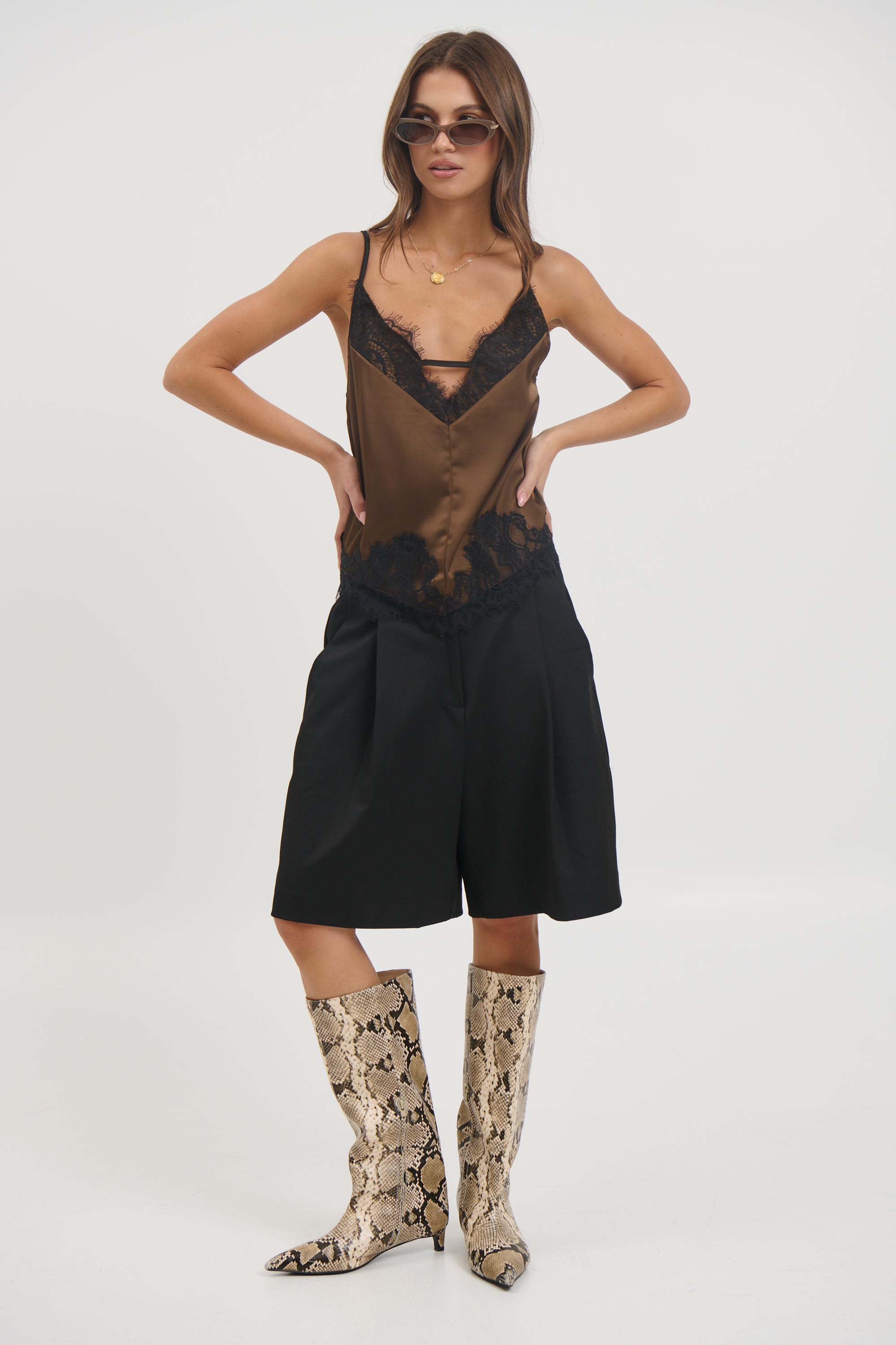 Rylee Lace Cami Chocolate