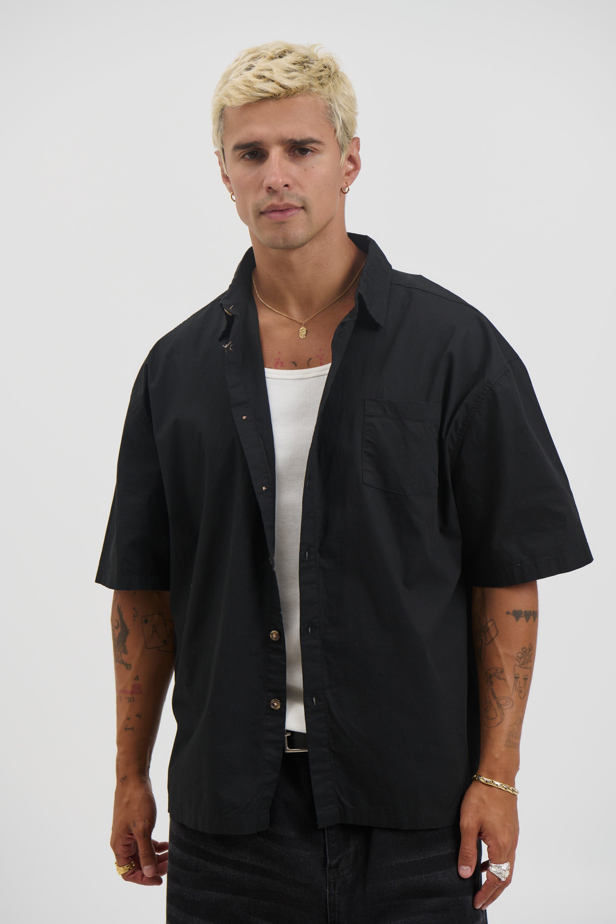 Nathaniel Drop Shirt Solid Black