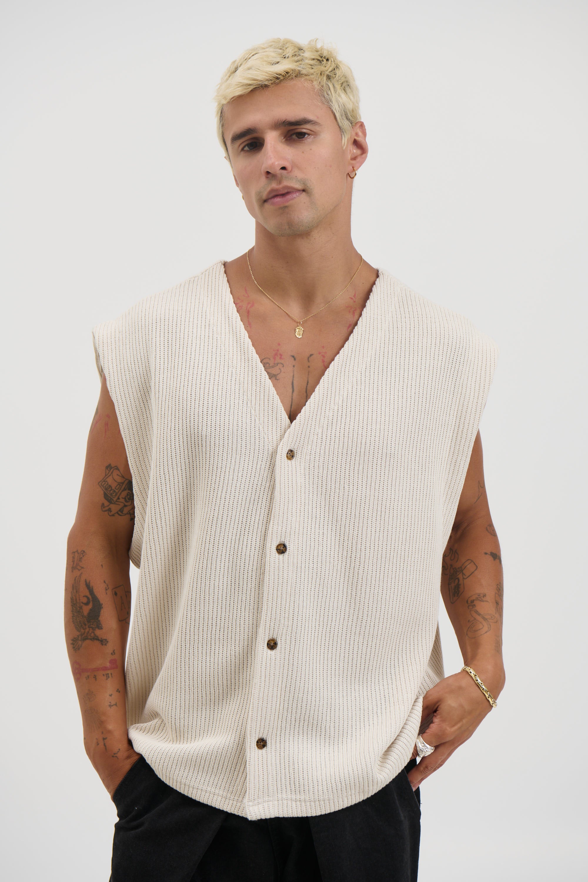 Cassius Knitted Vest Sand