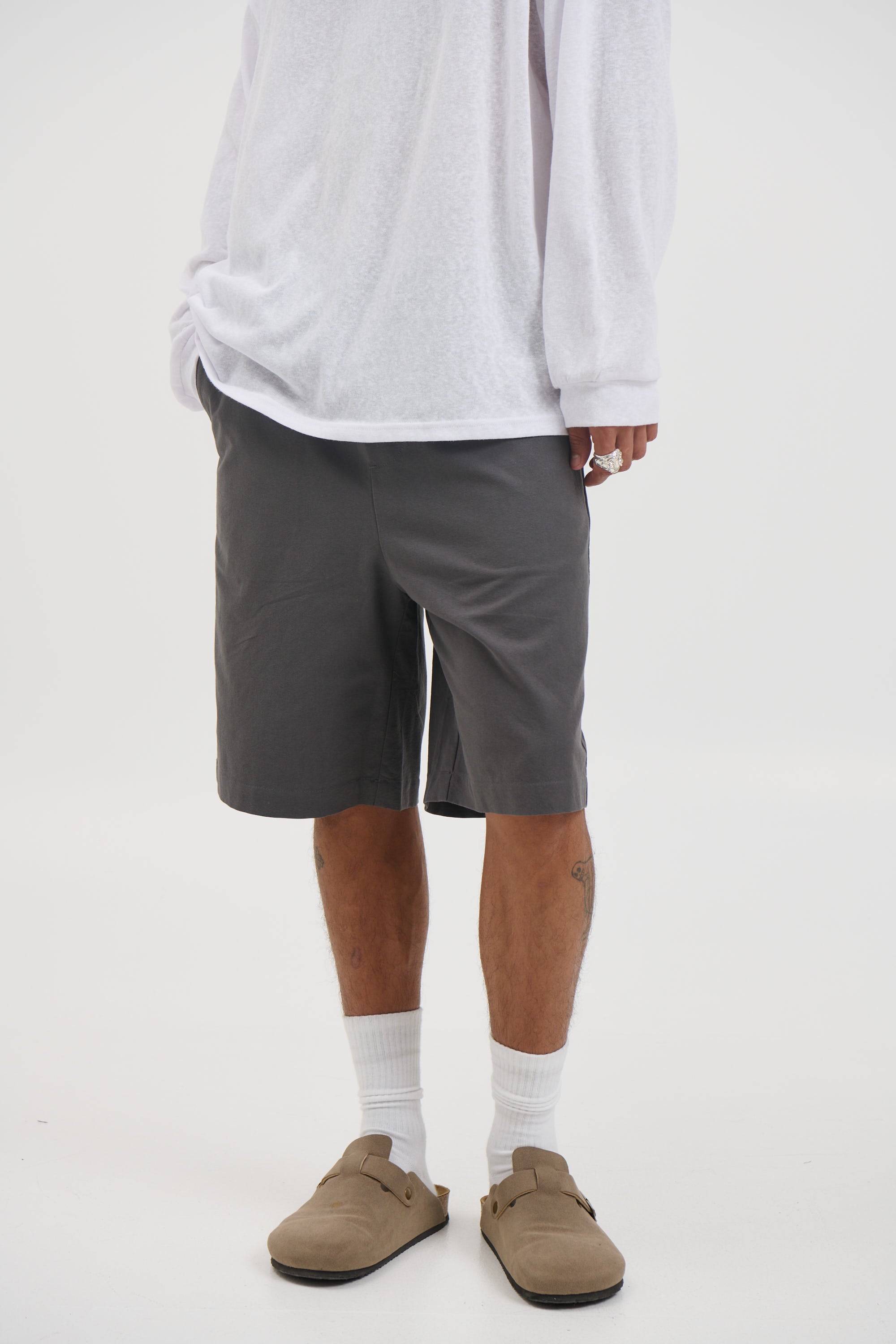 Mike Relaxed Short Grey