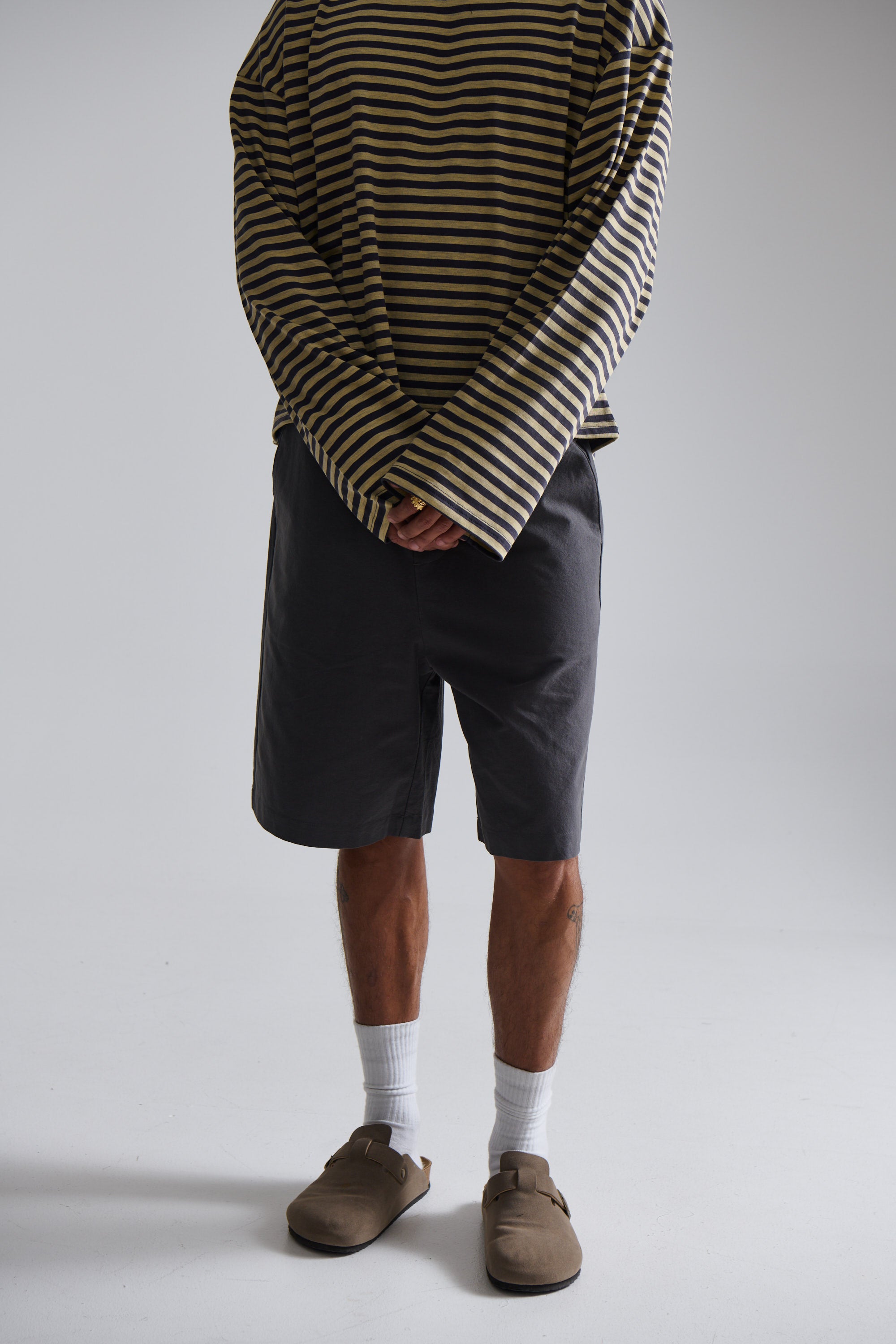 Mike Relaxed Short Grey