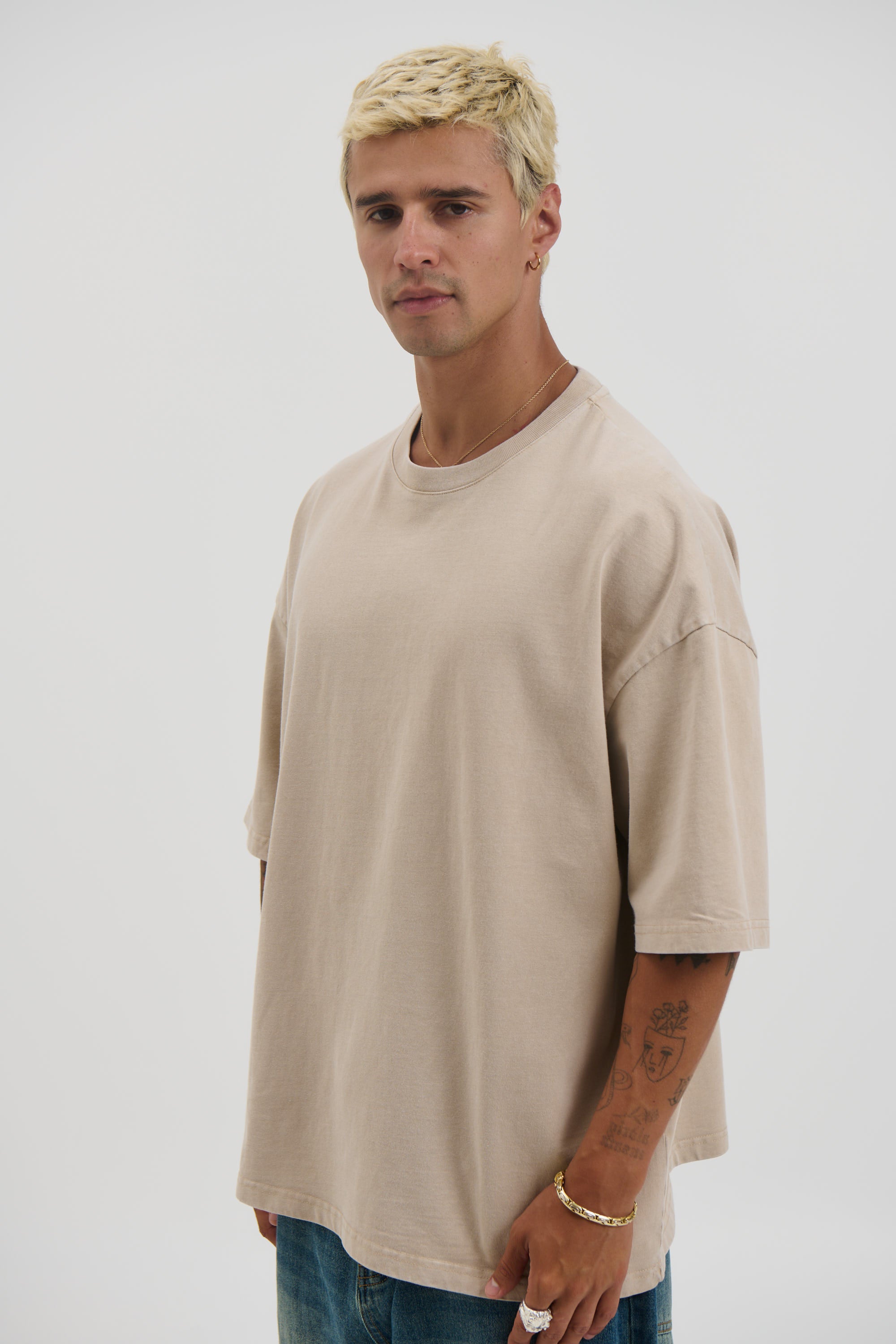 Relaxed Crew Tee Sand