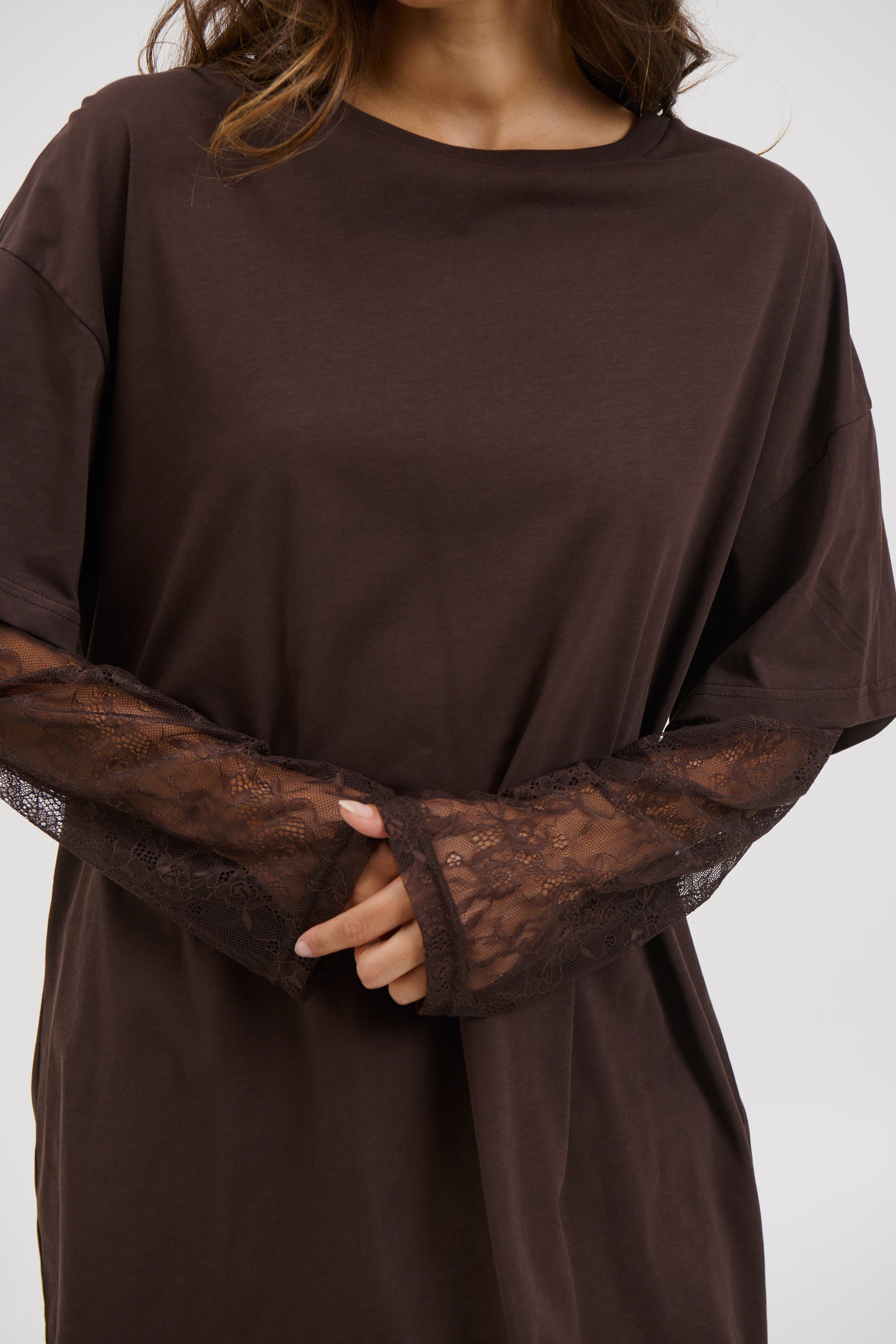 Amanda Lace Tee Dark Chocolate