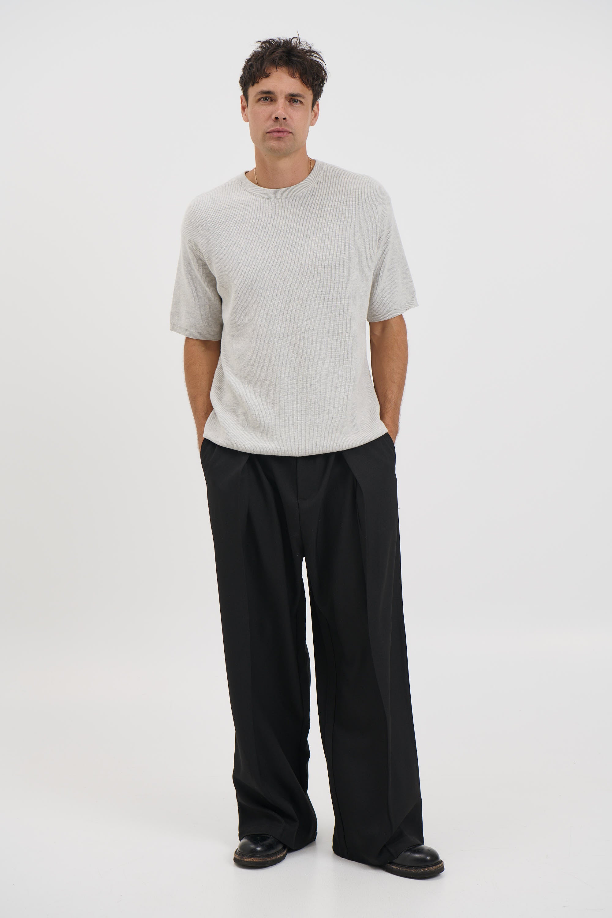 Knitted Crew Neck Tee Grey